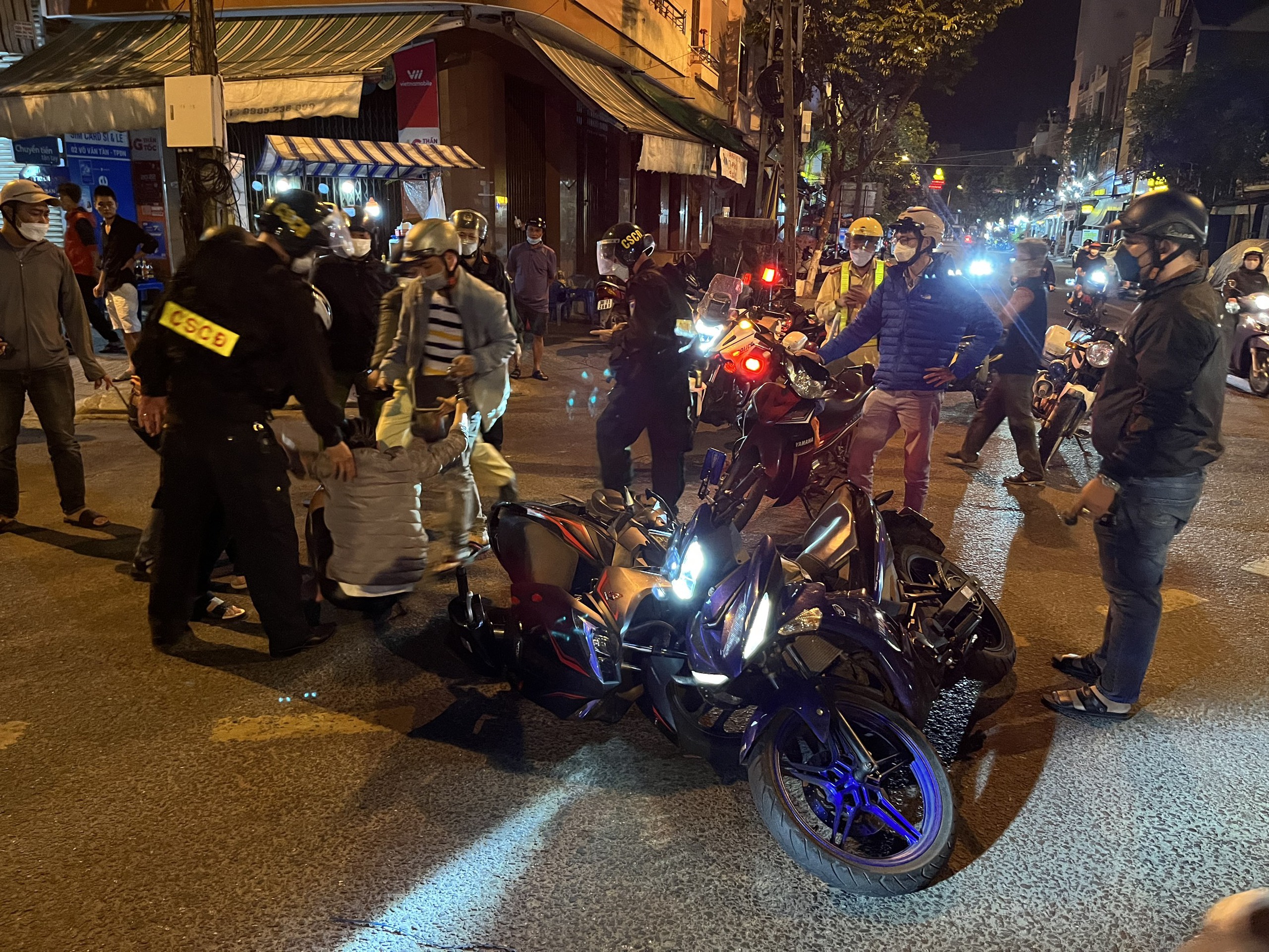 CSGT Đà Nẵng tăng cường biện pháp đảm bảo TTATGT - Ảnh 1.