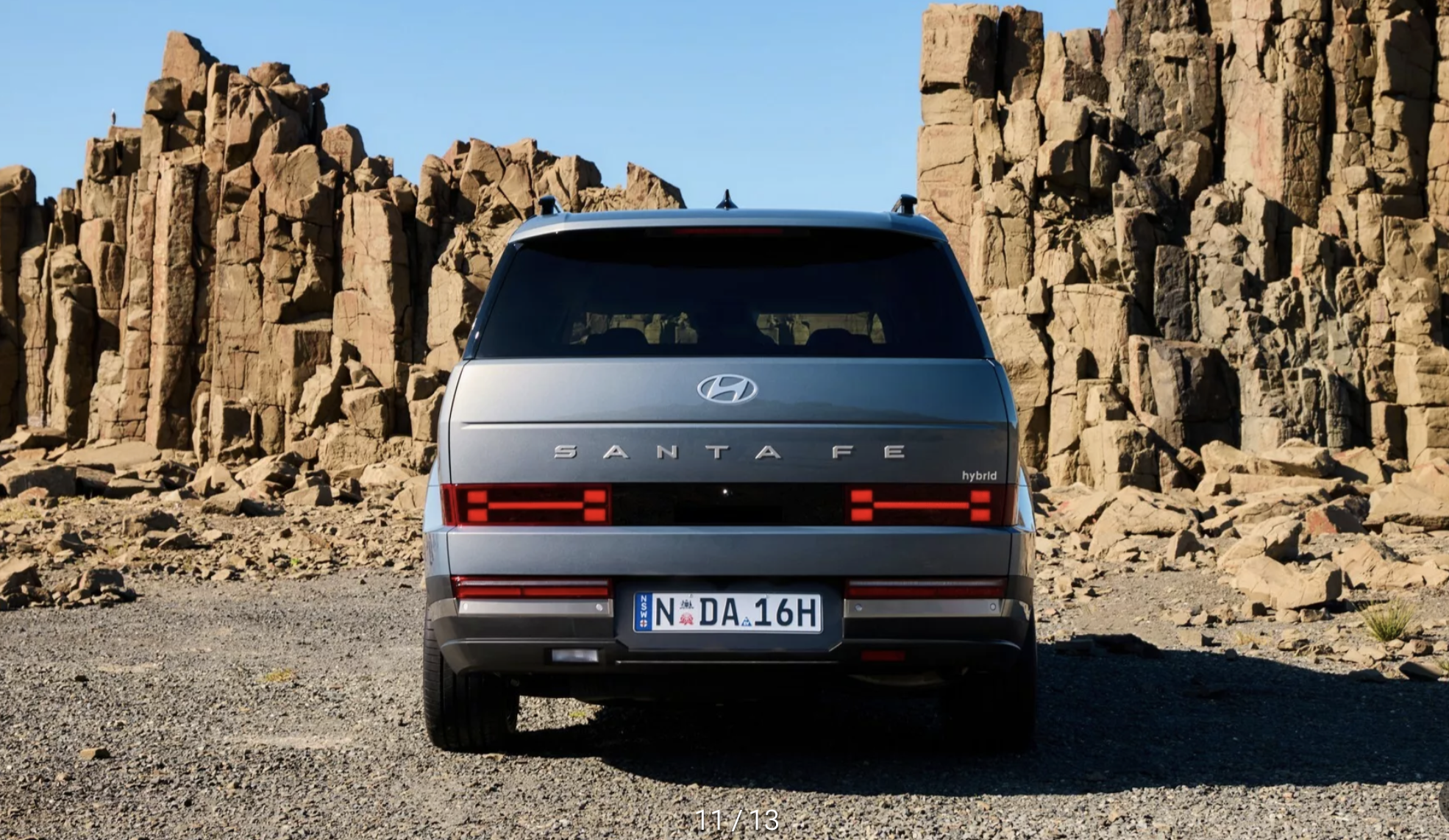 Hyundai Santa Fe vừa ra mắt Việt Nam bị cắt trang bị gì so với bản quốc tế?- Ảnh 1.