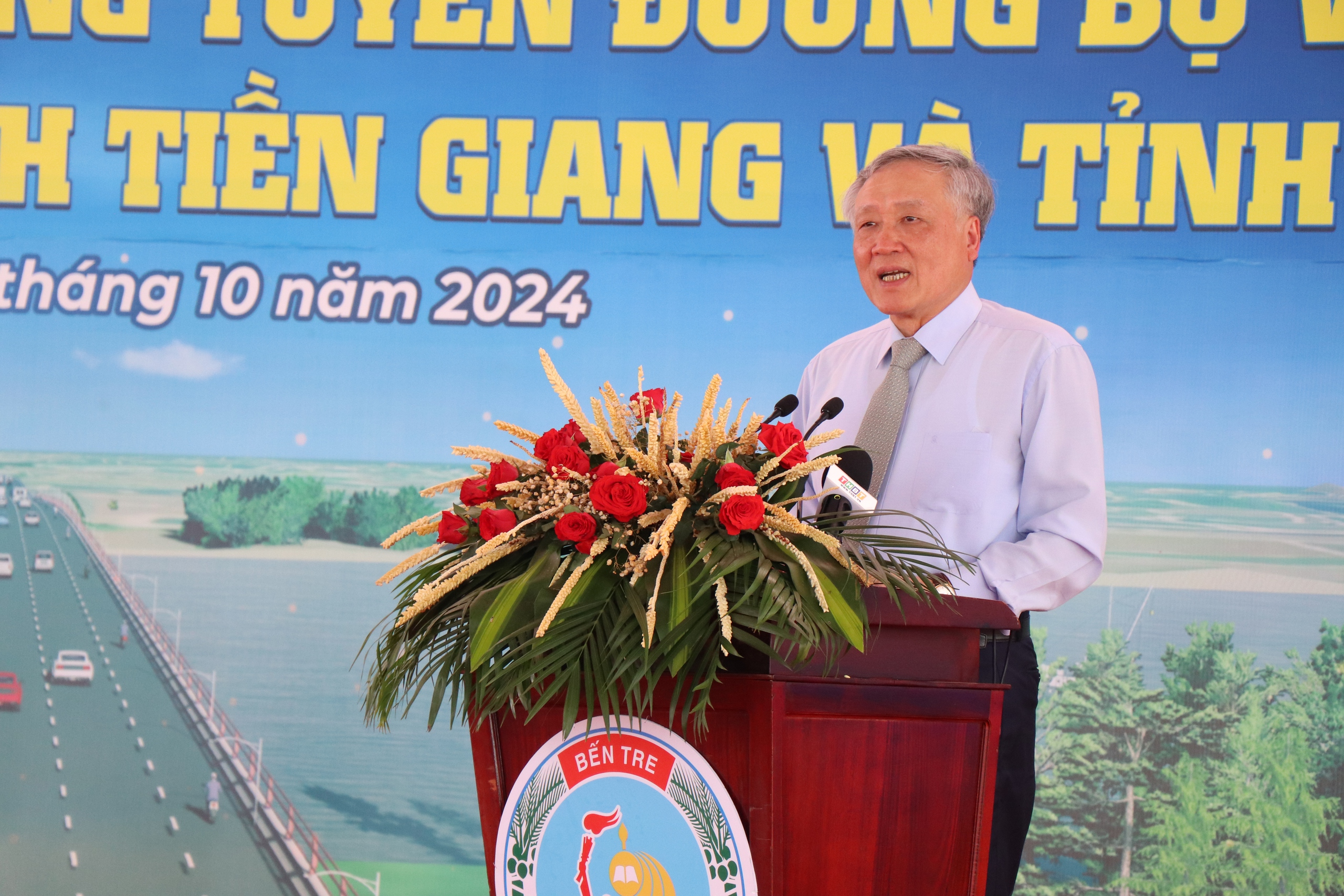 Bến Tre: Khởi công cầu Ba Lai 8 và tuyến đường bộ ven biển - Ảnh 4.