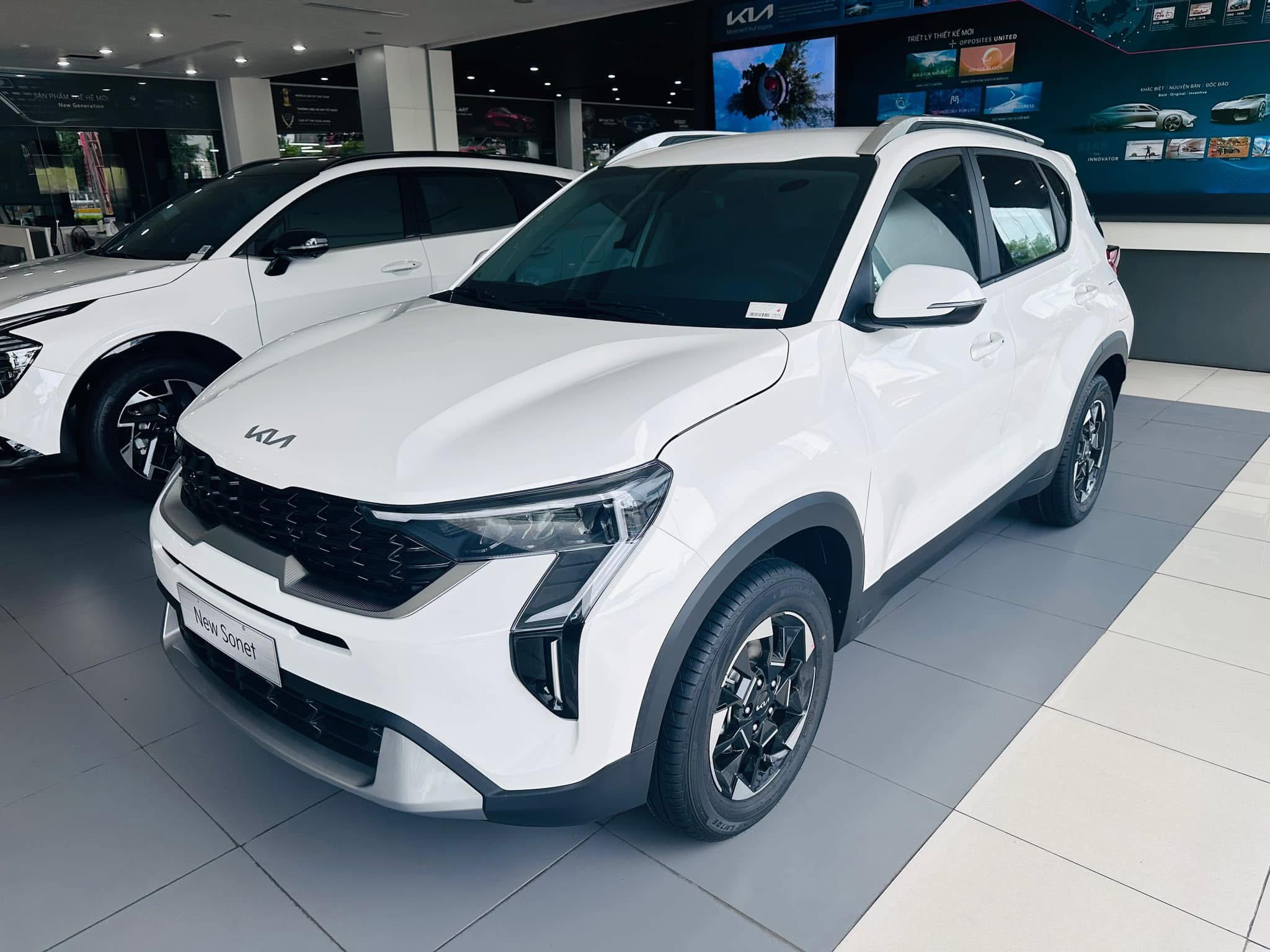 Giá lăn bánh xe KIA Sonet tháng 10/2024: Ưu đãi kép với mức giảm sâu - Ảnh 1.