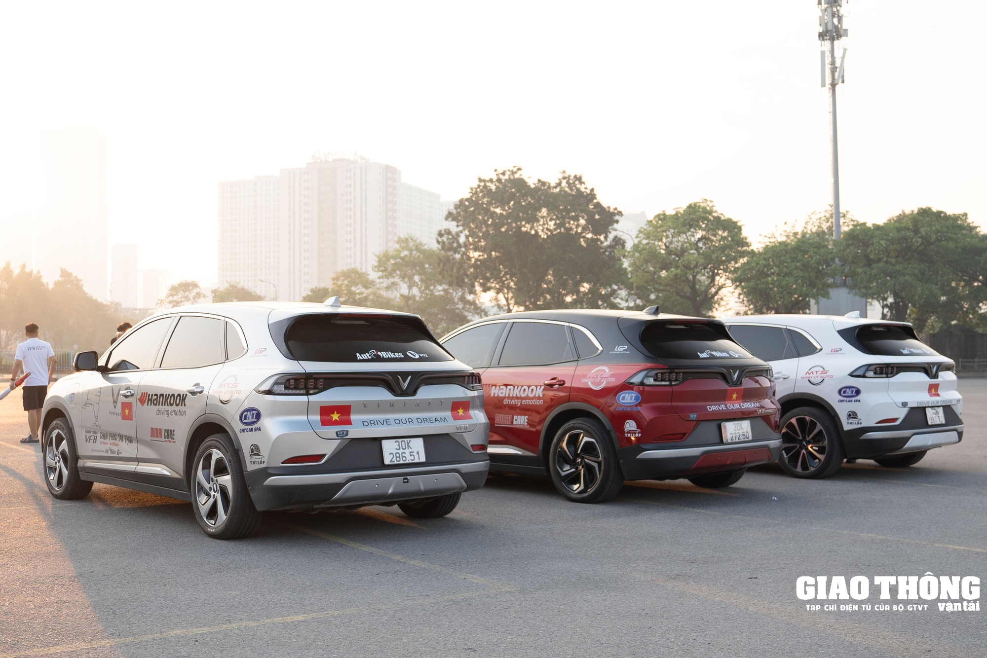 Sau Đông Dương, đoàn xe VinFast VF8 