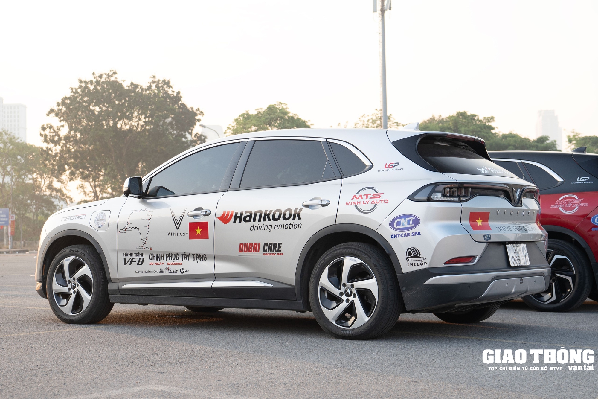 Sau Đông Dương, đoàn xe VinFast VF8 