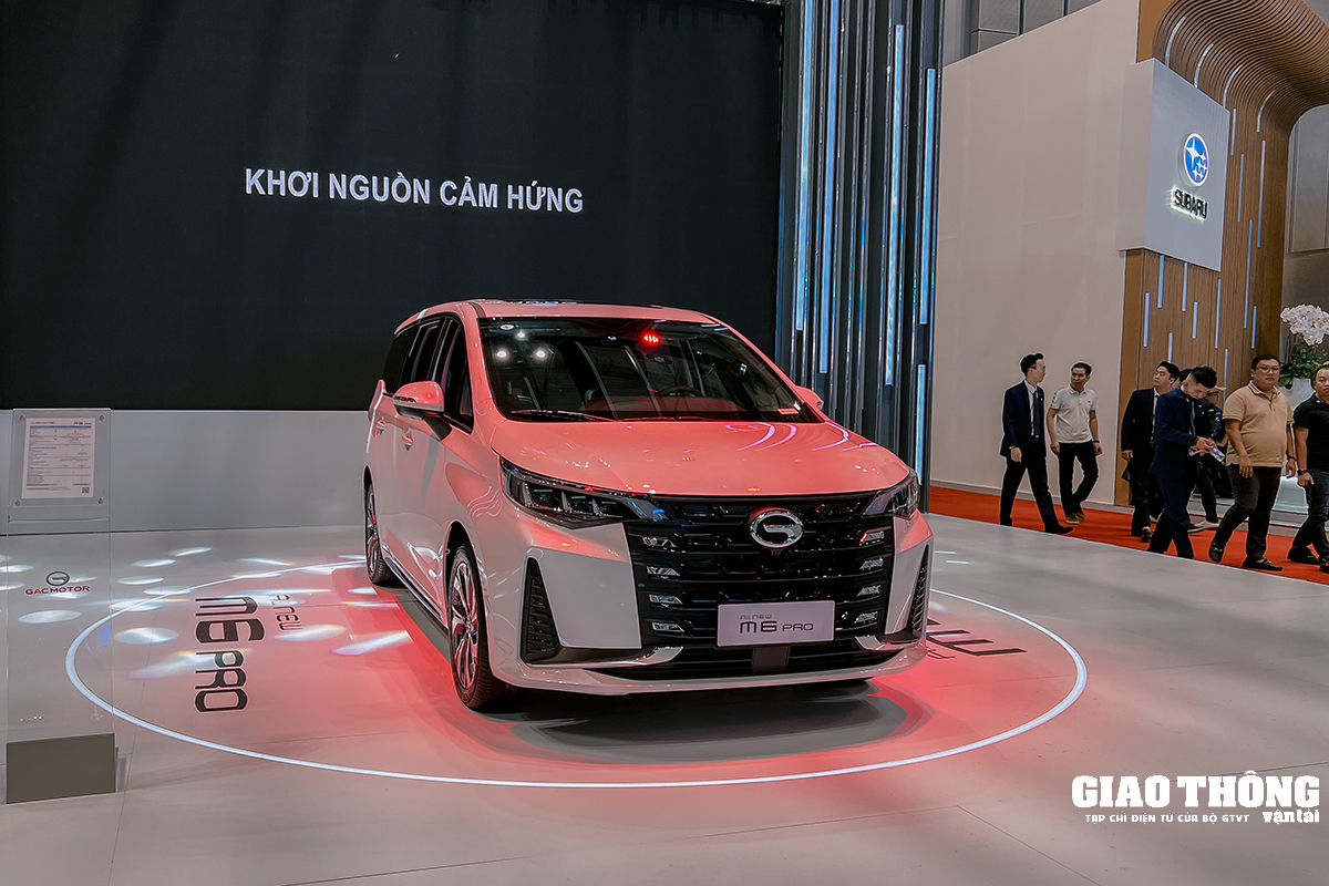 Phân khúc MPV 7 chỗ vẫn “nóng