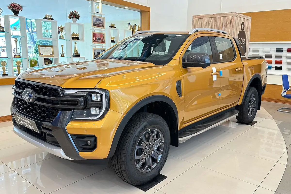 Giá xe Ford Ranger lăn bánh tháng 1/2025: Giảm mạnh trước Tết- Ảnh 1.