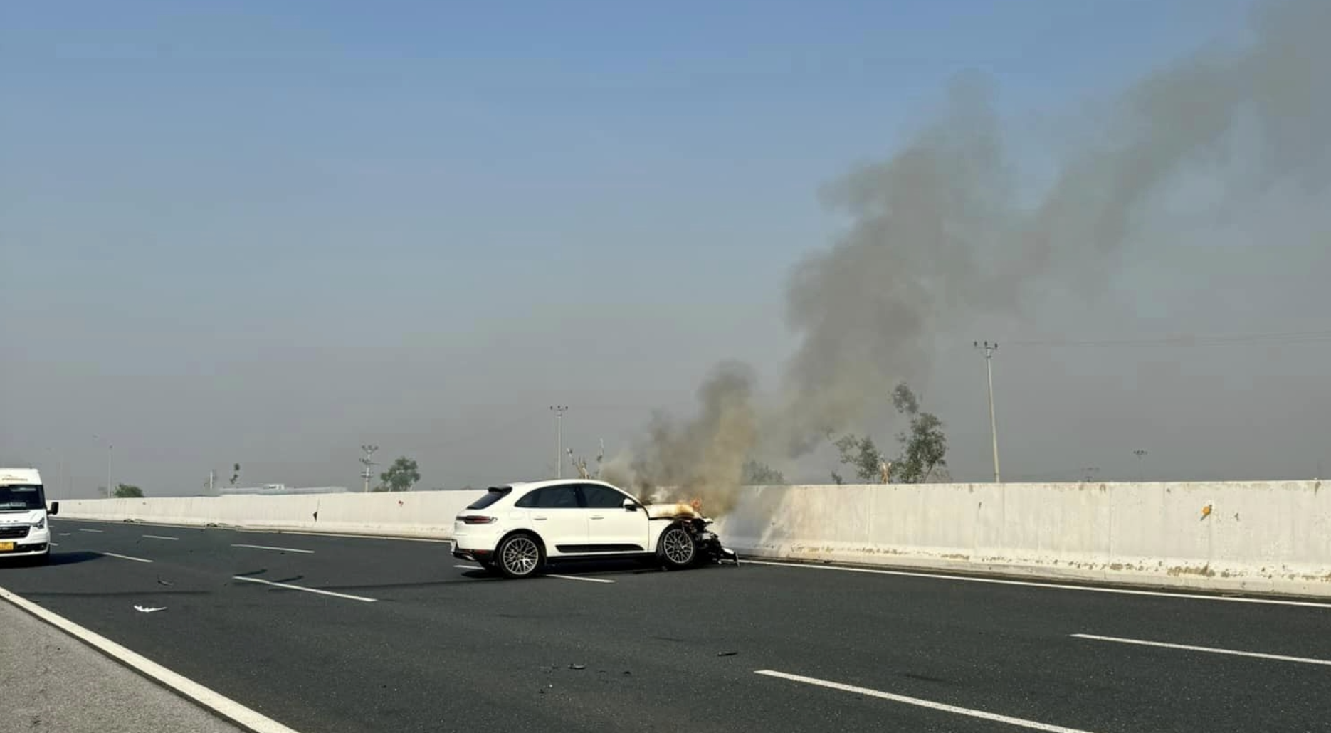 Ô tô bị cháy có được bảo hiểm bồi thường không?- Ảnh 2.
