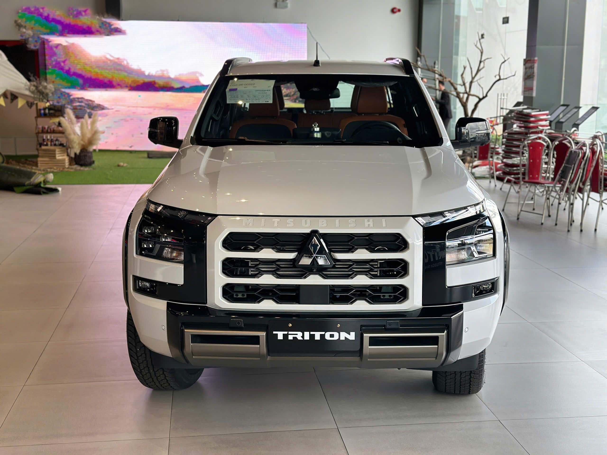 Giá xe Mitsubishi Triton lăn bánh tháng 11/2024: Ưu đãi cạnh tranh Ford Ranger - Ảnh 1.