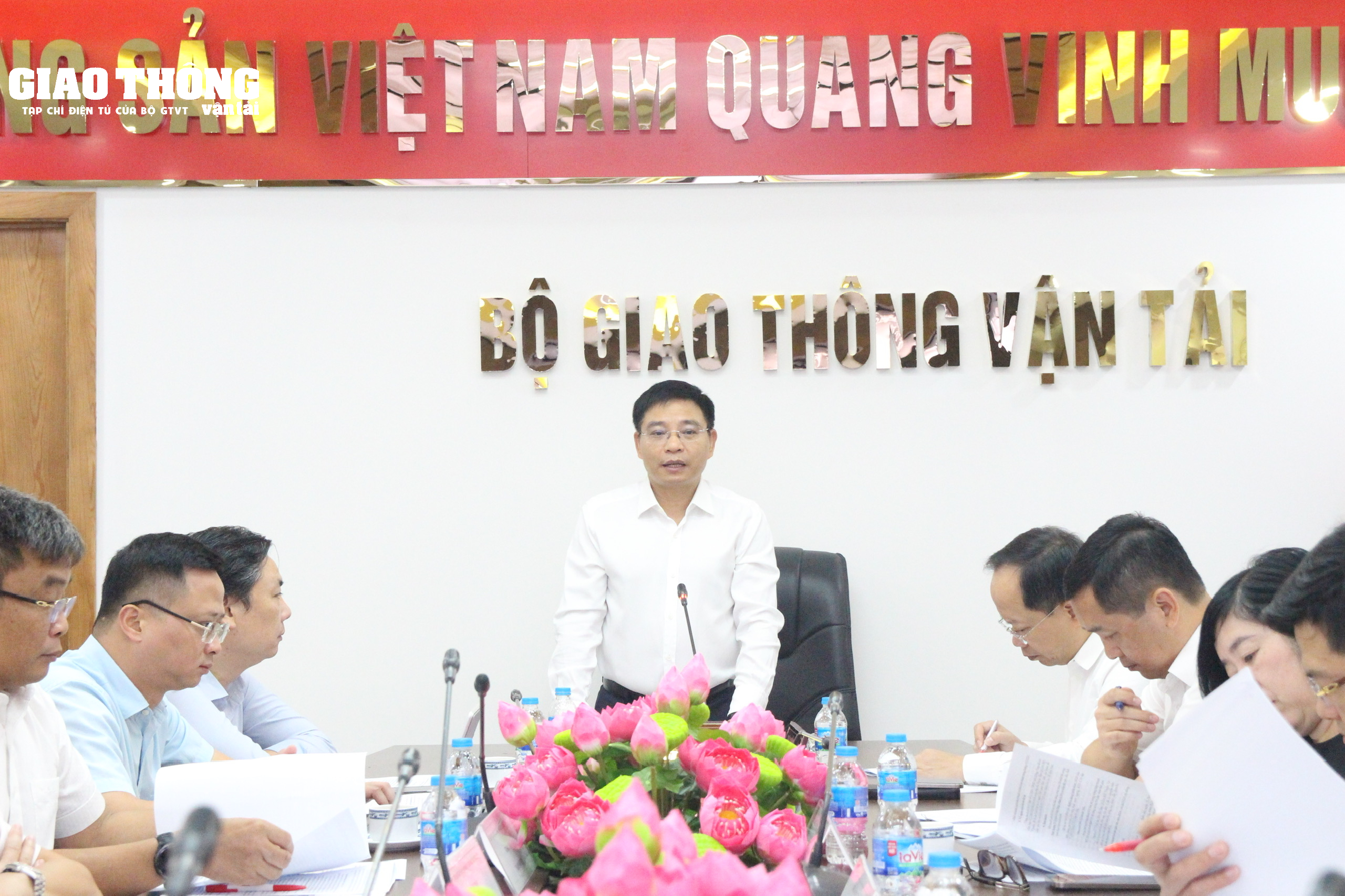 Bộ trưởng Nguyễn Văn Thắng: Phải hoàn thành gia tải cao tốc Cần Thơ - Cà Mau vào cuối năm- Ảnh 1.
