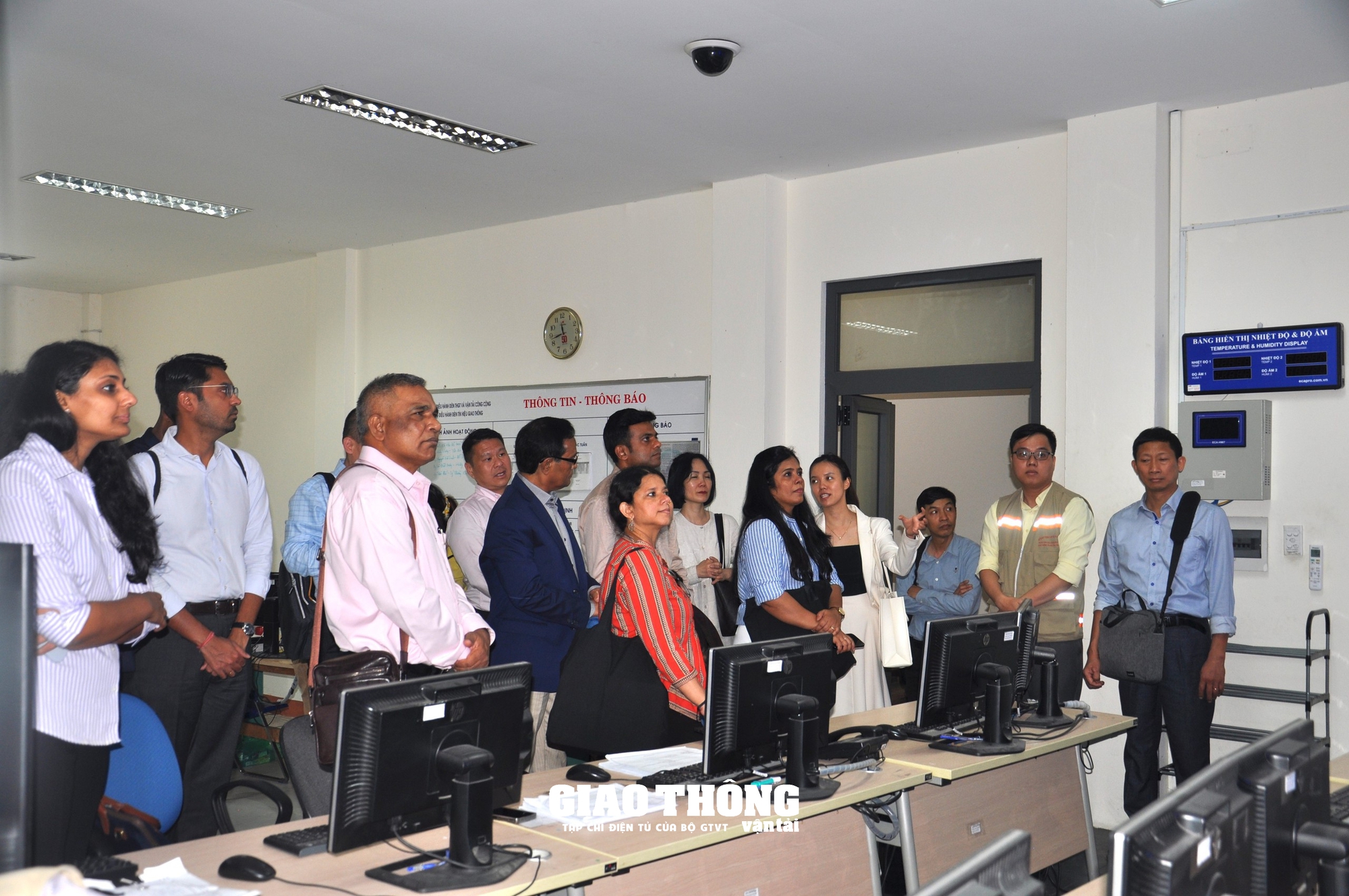 Dự án sáng kiến vì ATGT đường bộ toàn cầu góp phần phát triển giao thông Đà Nẵng - Ảnh 2.