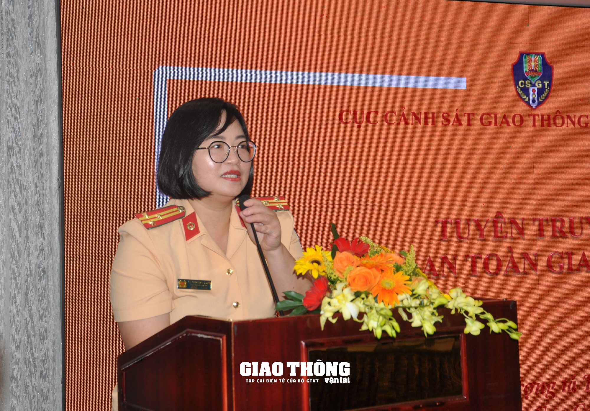 Đảm bảo an toàn cho trẻ em trên ô tô khi tham gia giao thông - Ảnh 3.