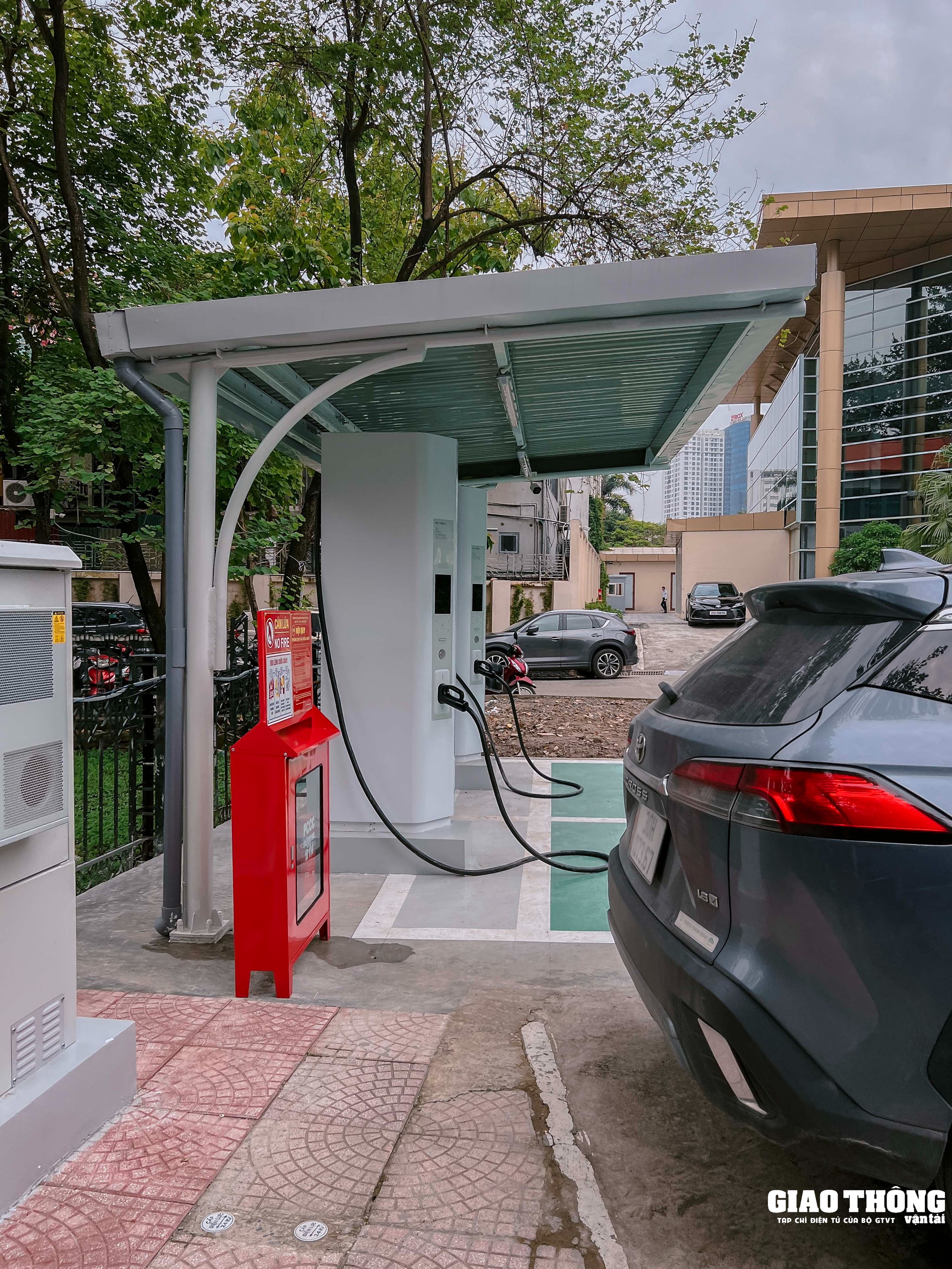 Cận cảnh trạm sạc PV Power: Ô tô điện Trung Quốc lại bị dập tắt hy vọng sạc xe giá rẻ như VinFast- Ảnh 3.