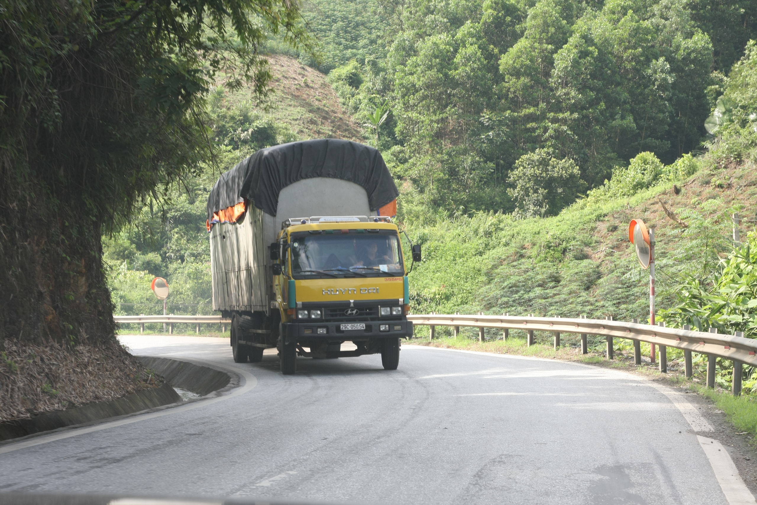 Sớm xử lý điểm đen trên QL32 qua địa tỉnh Yên Bái - Ảnh 1.