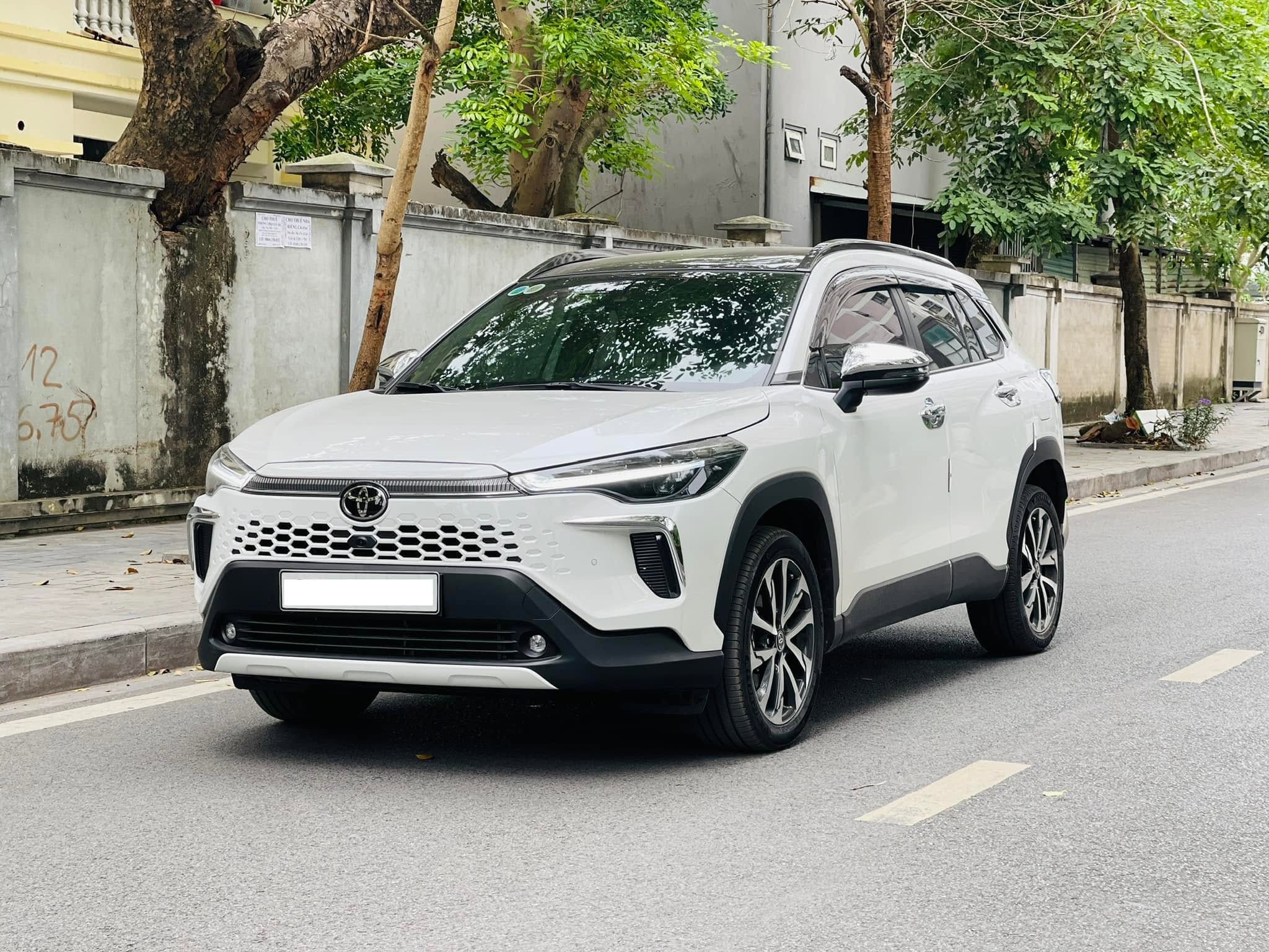 Những vị trí cấm dừng, đỗ ô tô theo luật mới từ năm 2025- Ảnh 1.