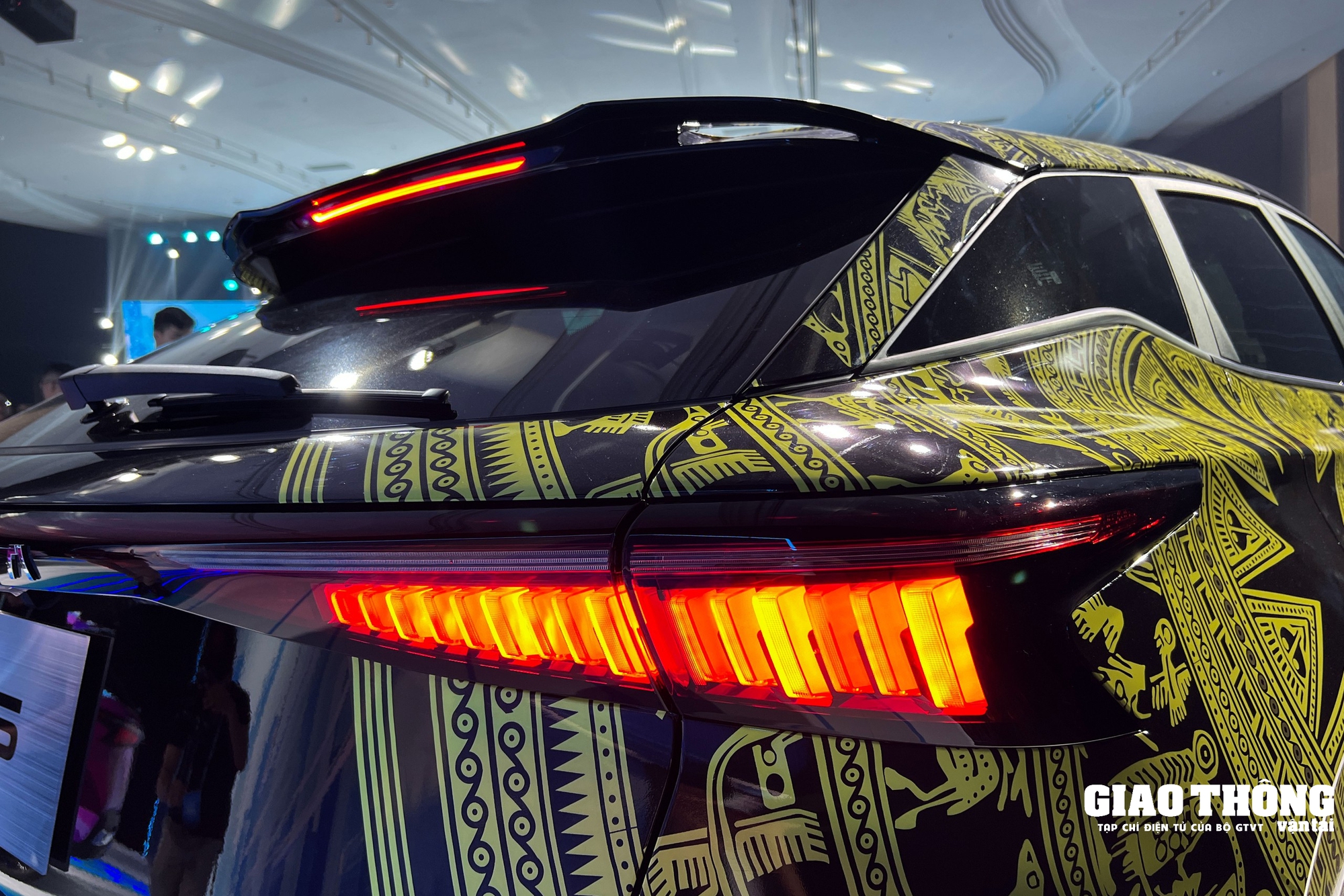 Omoda C5 chốt giá rẻ hàng đầu phân khúc: Có ADAS, động cơ mạnh nhất phân khúc- Ảnh 8.