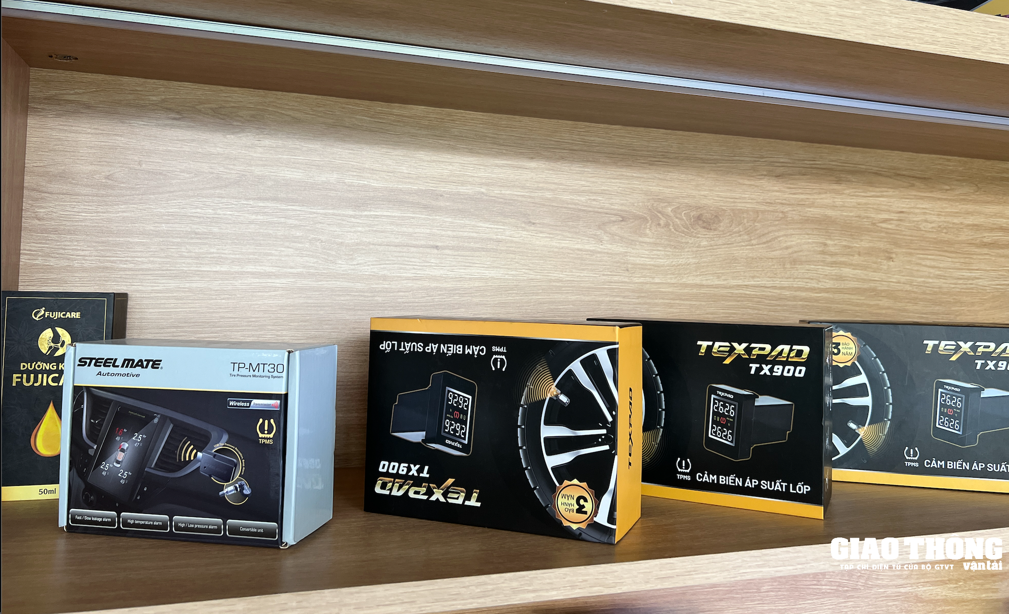 Chuyên gia khuyên phụ kiện rẻ cần thiết cho ô tô, tránh mất lái khi gặp sự cố ở tốc độ cao- Ảnh 2.