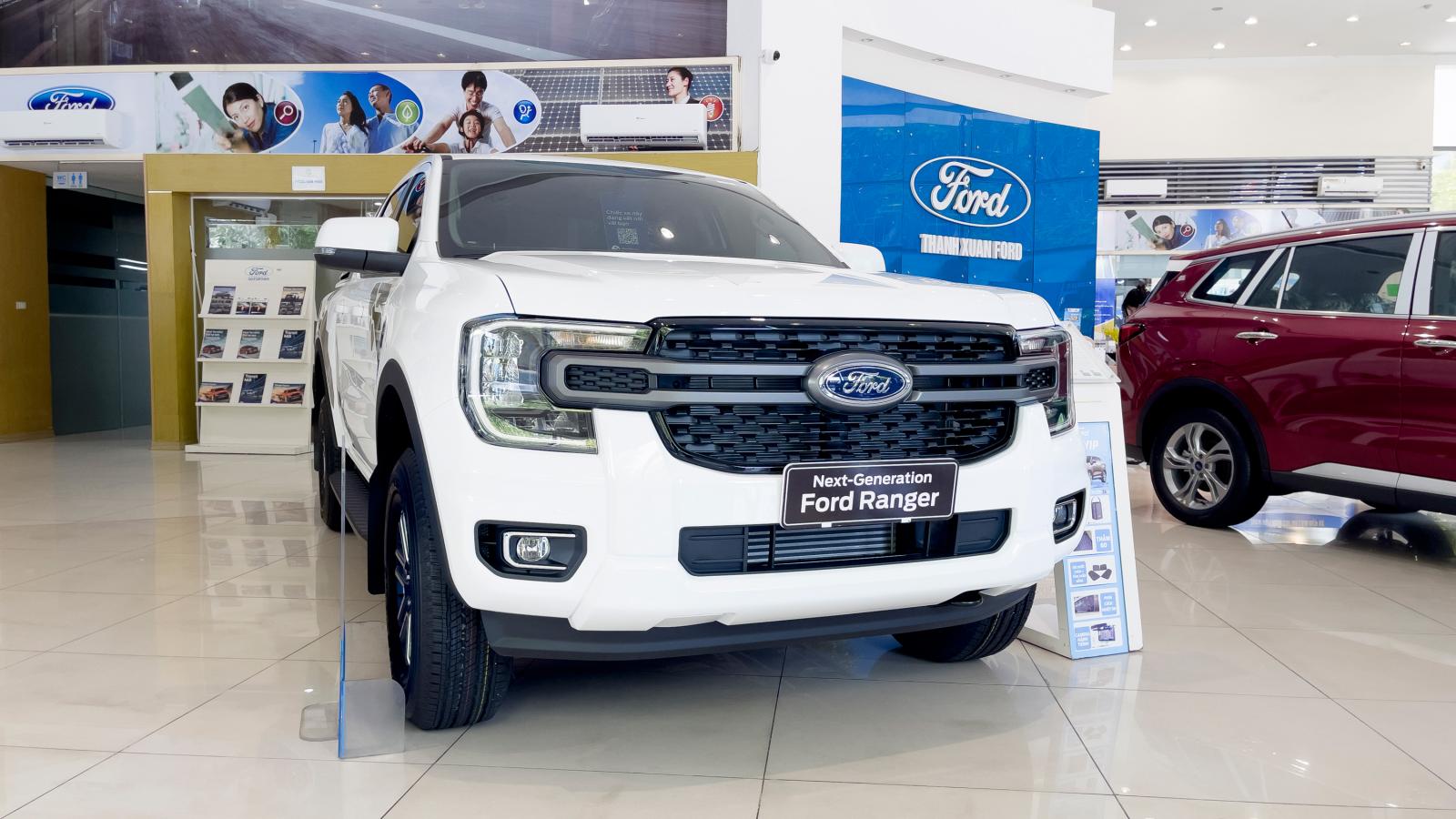 Giá xe Ford Ranger lăn bánh tháng 12/2024: Bán chạy vẫn ưu đãi sâu- Ảnh 1. Giá xe Ford Ranger lăn bánh tháng 12/2024: Bán chạy vẫn ưu đãi sâu- Ảnh 1.