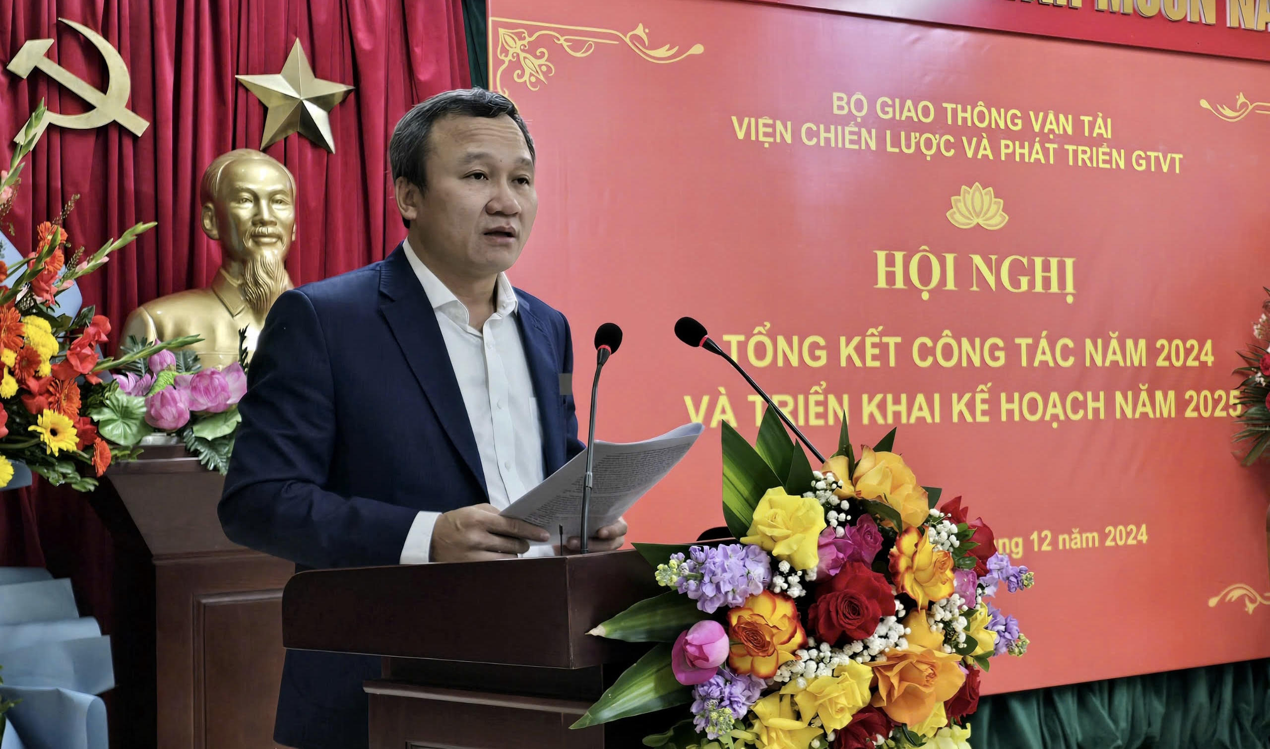 Viện Chiến lược và Phát triển GTVT cần làm tốt hơn nữa công tác tham mưu chính sách cho Bộ - Ảnh 2.