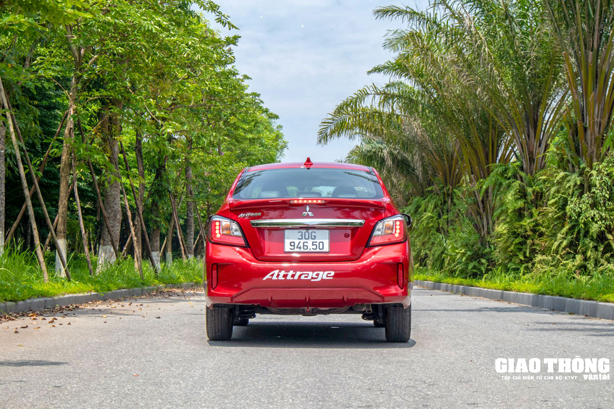 Giá xe Mitsubishi Attrage lăn bánh tháng 12/2024: Dồn dập ưu đãi, rẻ hơn KIA Morning- Ảnh 3. Giá xe Mitsubishi Attrage lăn bánh tháng 12/2024: Dồn dập ưu đãi, rẻ hơn KIA Morning- Ảnh 3.