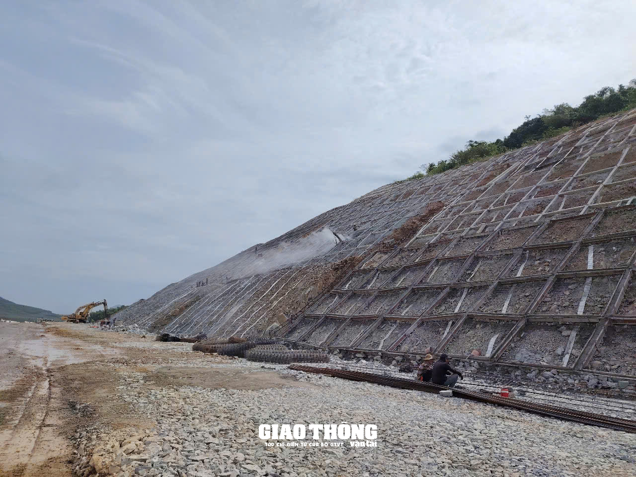 Công trình cao tốc Vân Phong - Nha Trang: Khối lượng còn lớn, có kịp khai thác vào ngày 10/1/2025?- Ảnh 12.