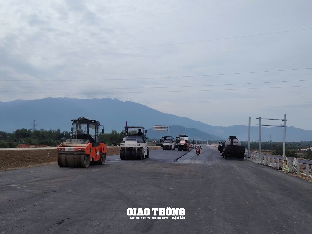 Công trình cao tốc Vân Phong - Nha Trang: Khối lượng còn lớn, có kịp khai thác vào ngày 10/1/2025?- Ảnh 15.