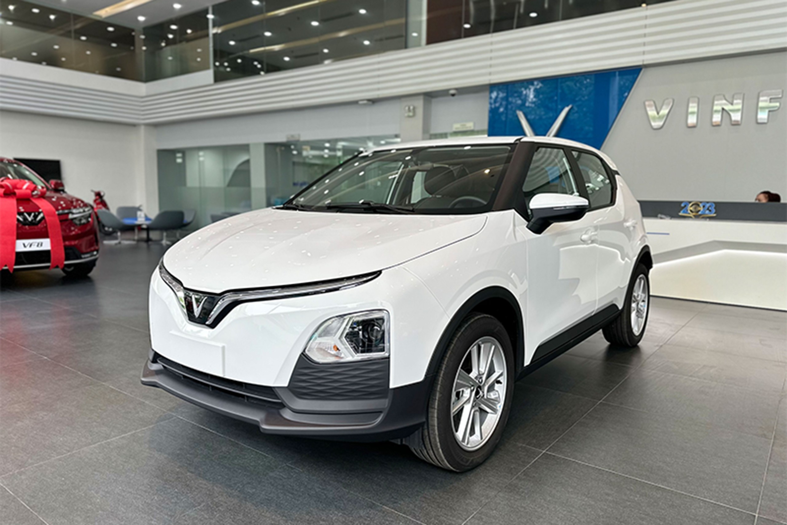 Sau 1 năm lăn bánh, đây là khấu haoVinFast VF5 và Toyota Raize sau 1 năm lăn bánh - Ảnh 2.