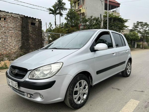 Mua ô tô cũ 100 triệu chơi Tết: Chiếc sedan này đáng chọn hơn KIA Morning- Ảnh 1.