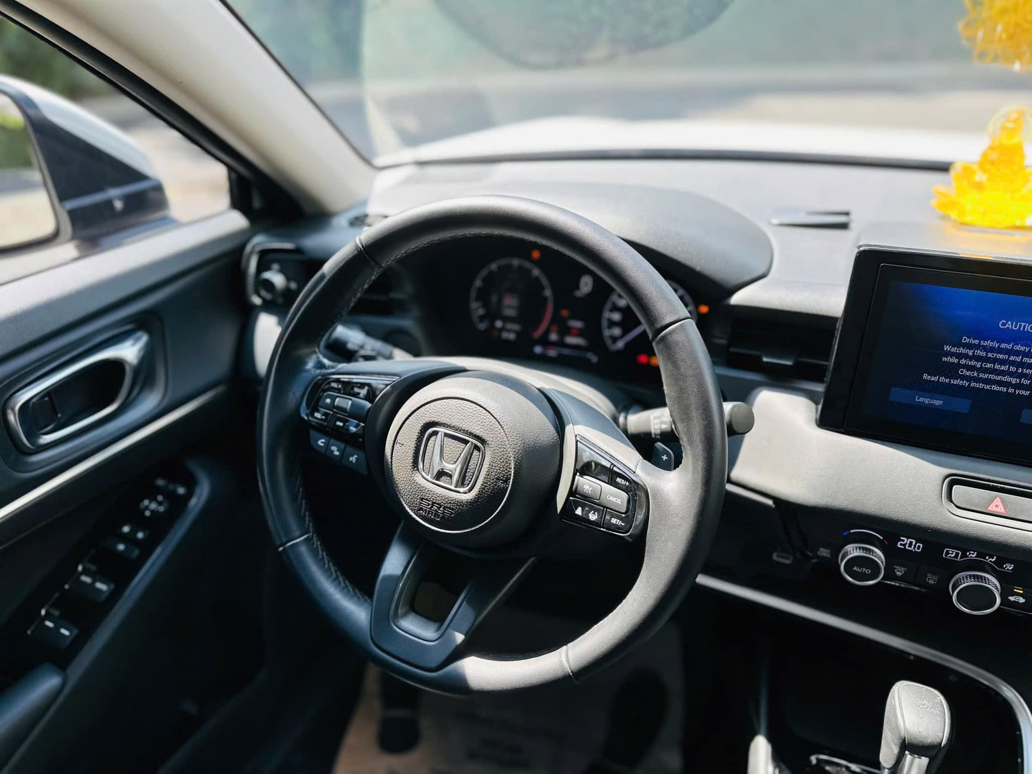 Giá xe Honda HR-V lăn bánh tháng 1/2025: Giảm không phanh đấu Toyota Corolla Cross- Ảnh 4. Giá xe Honda HR-V lăn bánh tháng 1/2025: Giảm không phanh đấu Toyota Corolla Cross- Ảnh 4.