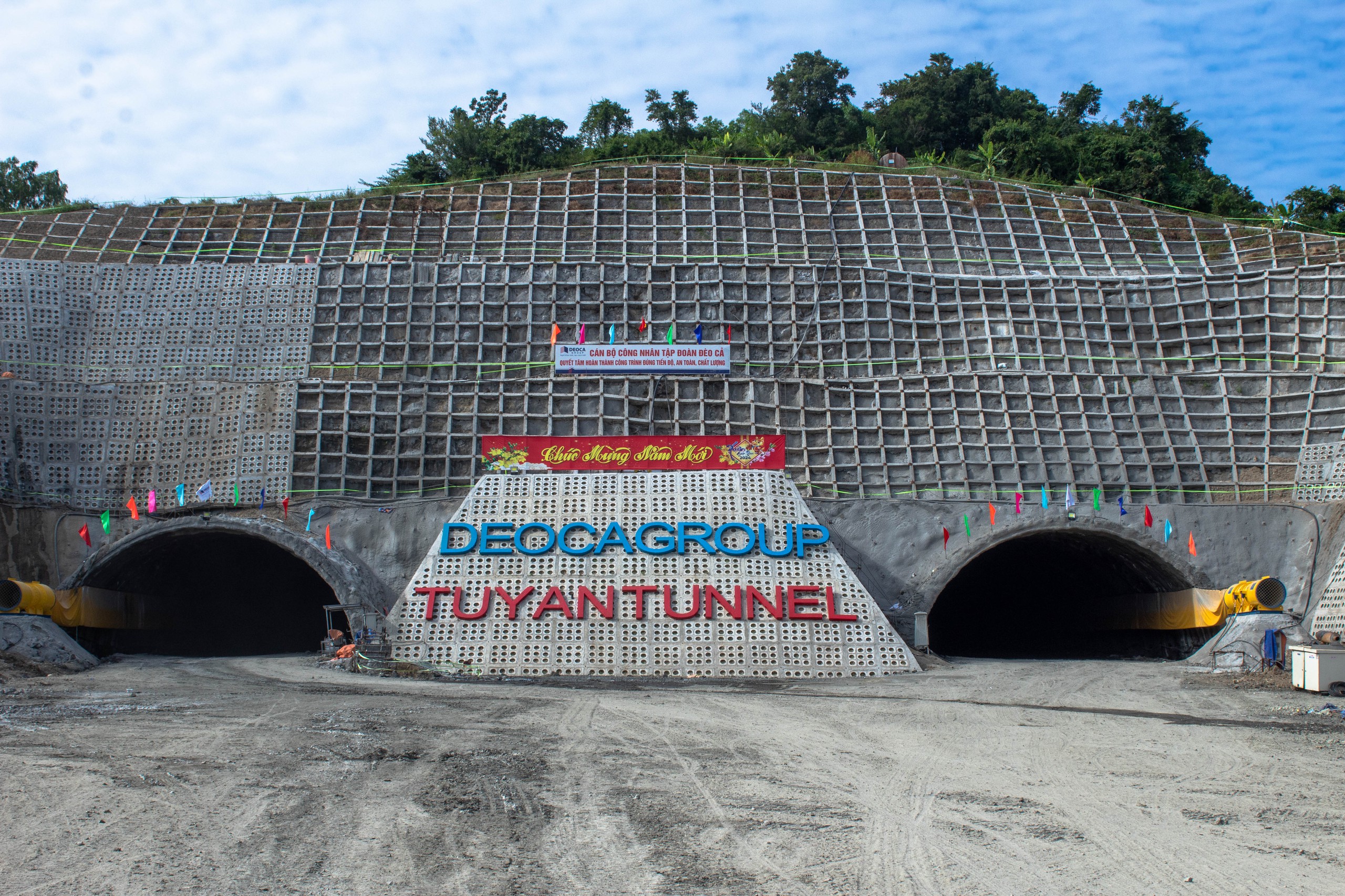 Choáng ngợp dàn máy 