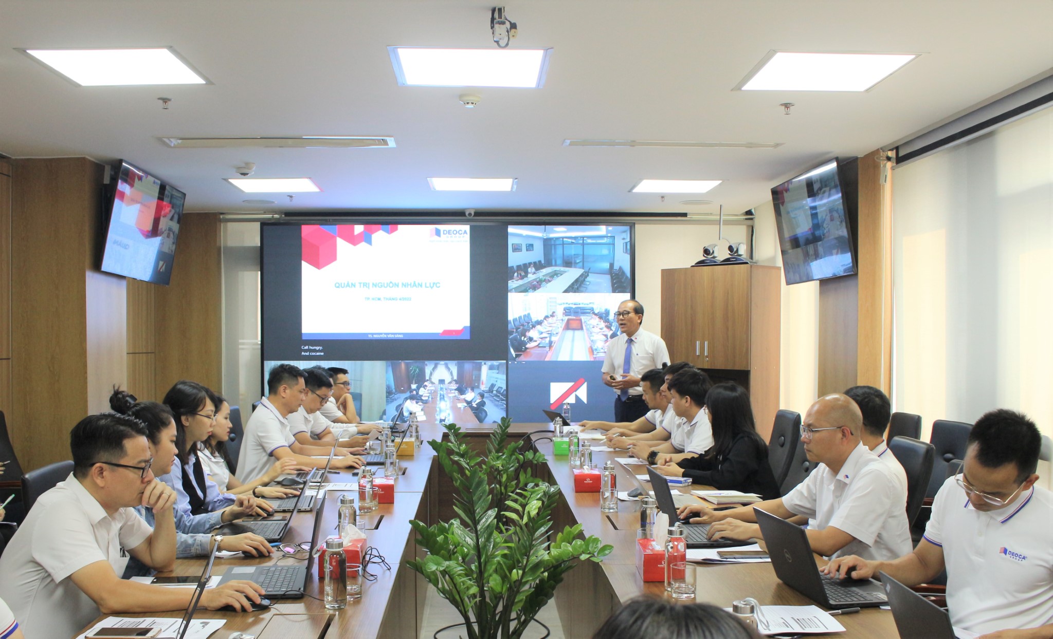 Một doanh nghiệp giao thông chưa bao giờ nợ lương của hơn 7.300 lao động- Ảnh 5. Một doanh nghiệp giao thông chưa bao giờ nợ lương của hơn 7.300 lao động- Ảnh 5.