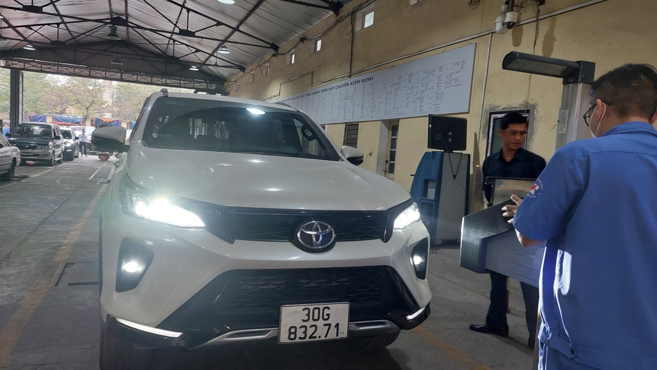 Hướng dẫn cách 'độ đèn Hướng dẫn cách 'độ đèn