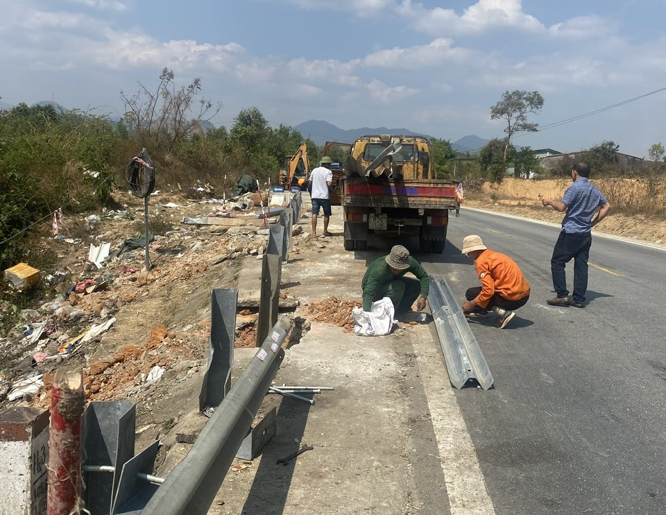 Tăng cường đảm bảo ATGT các tuyến quốc lộ miền Trung - Tây Nguyên cao điểm Tết 2024- Ảnh 1.