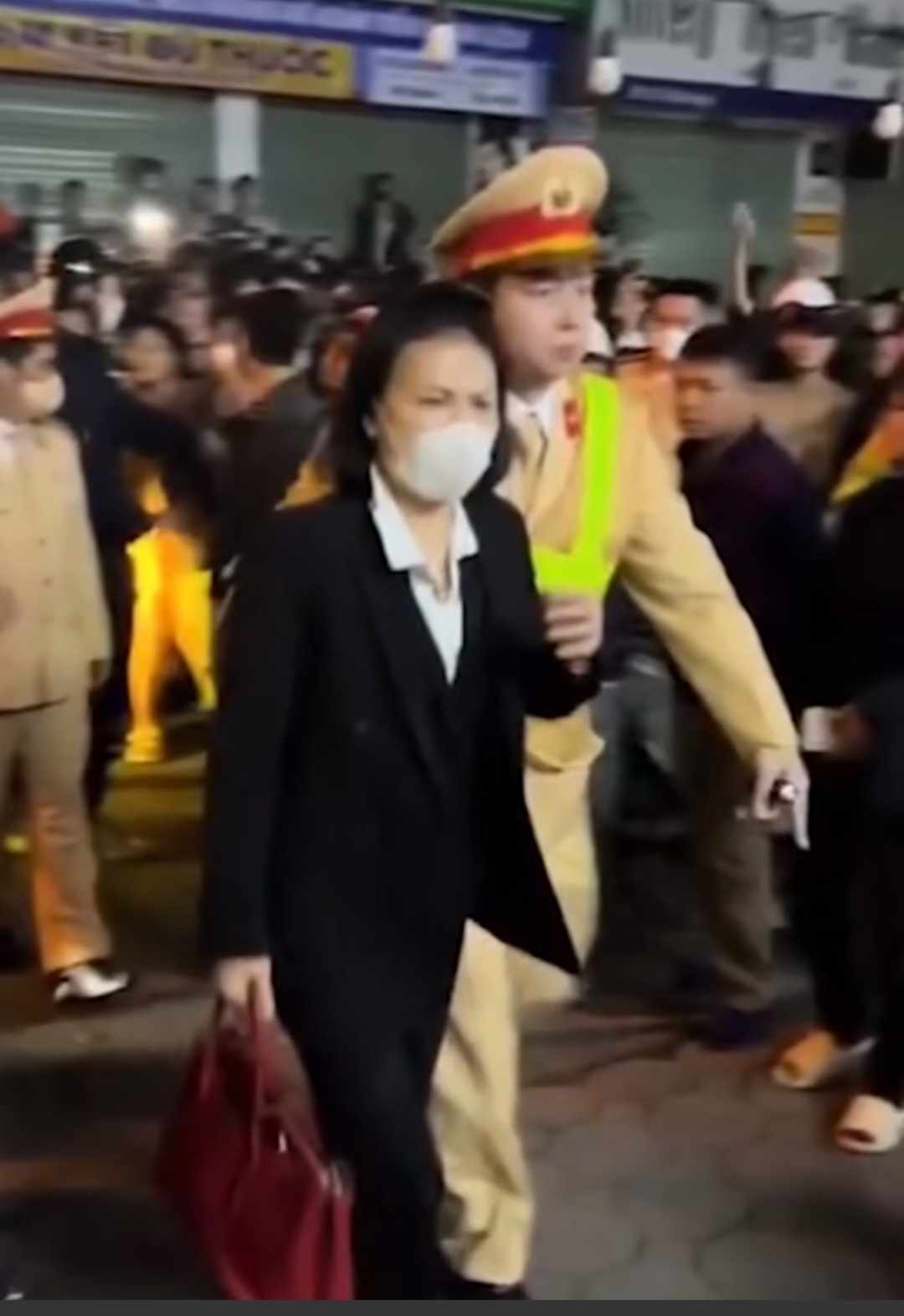 Danh tính nữ tài xế có nồng độ cồn 