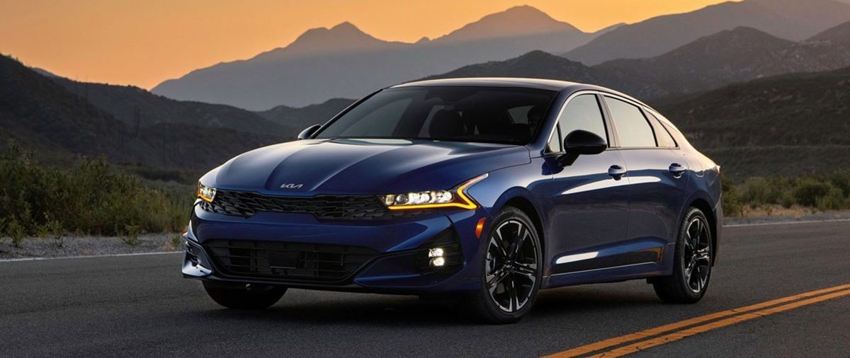 Mẫu xe Kia K5 có lần hiếm hoi rơi vào nhóm 10 ô tô bán ít nhất thị trường Việt Nam.