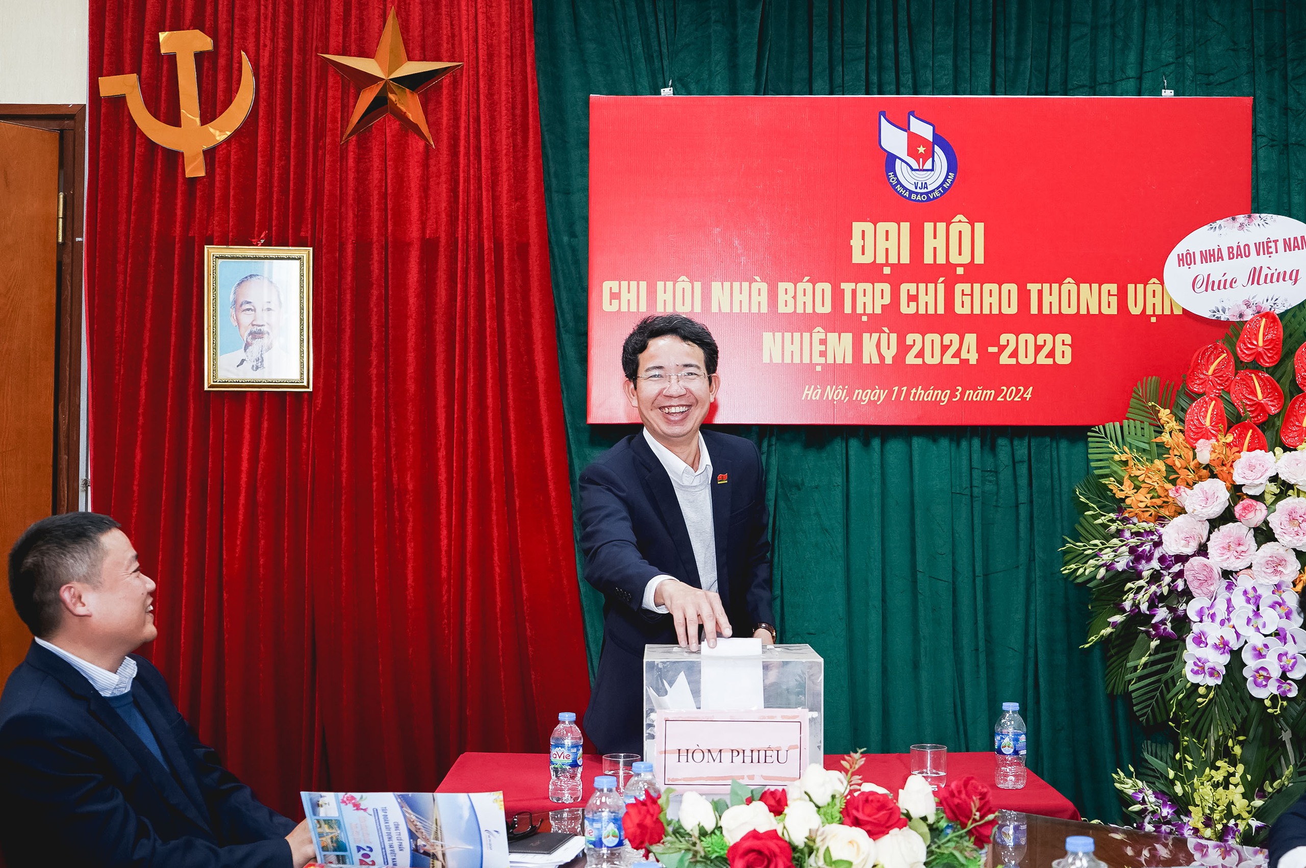 Tổ chức thành công Đại hội Chi hội Nhà báo Tạp chí GTVT- Ảnh 10.