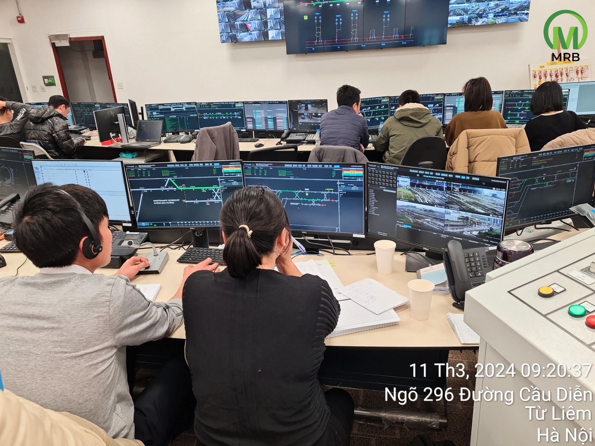 Cận cảnh đường sắt Nhổn – ga Hà Nội chính thức vận hành thử- Ảnh 2.