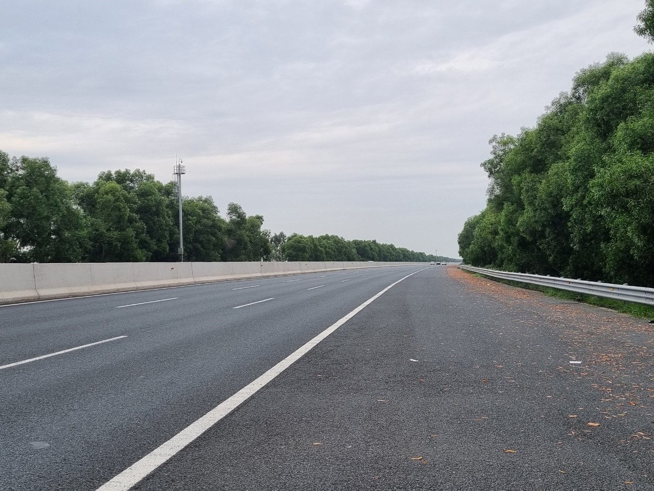 Một số biện pháp giảm tiếng ồn cho đường bộ cao tốc ở Việt Nam- Ảnh 1.