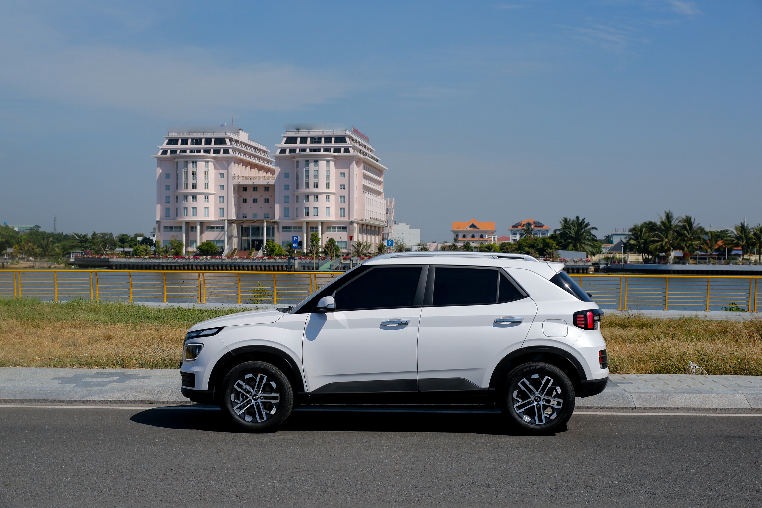 Hyundai Venue - Lựa chọn tốt cho người thực dụng- Ảnh 5.