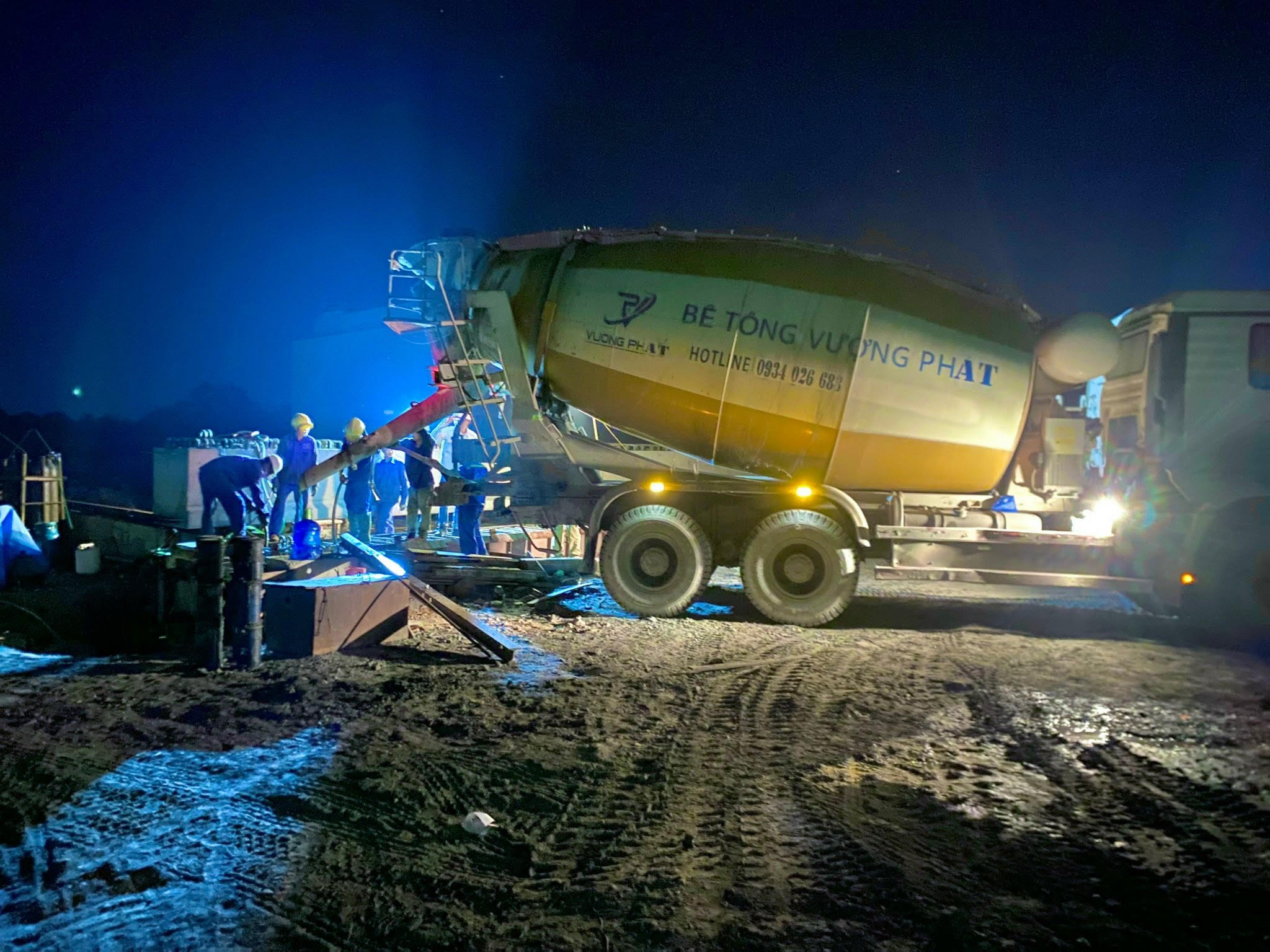 Đẩy nhanh tiến độ đường ven sông kết nối từ cao tốc Hạ Long - Hải Phòng đến thị xã Đông Triều- Ảnh 6.