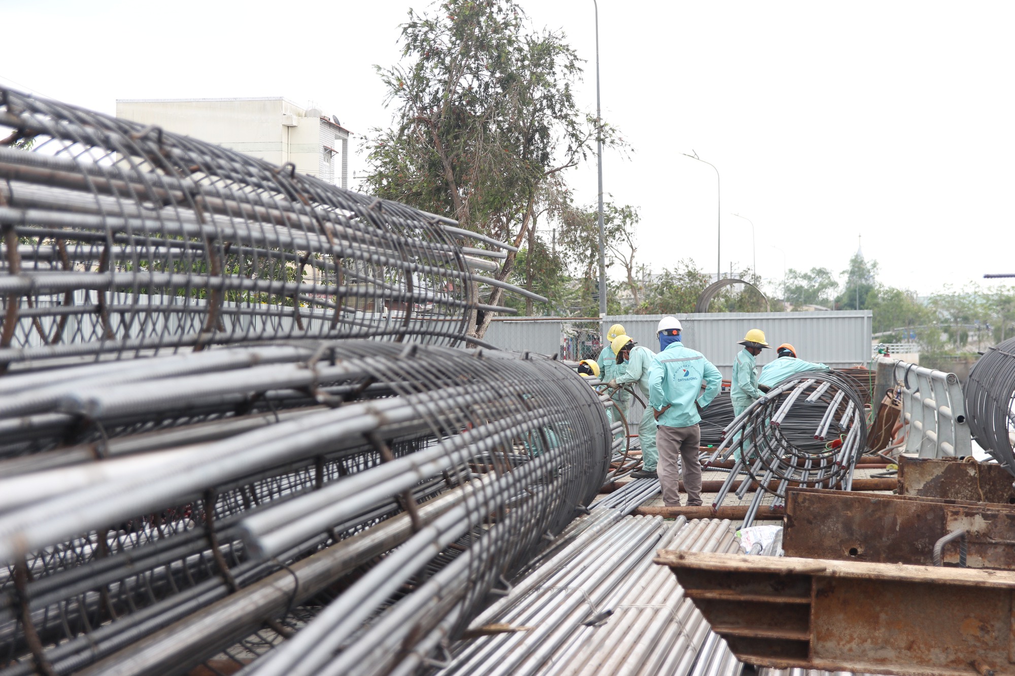 Dự án nâng cao tĩnh không các cầu đường bộ phía Nam đang thi công ra sao?- Ảnh 2.