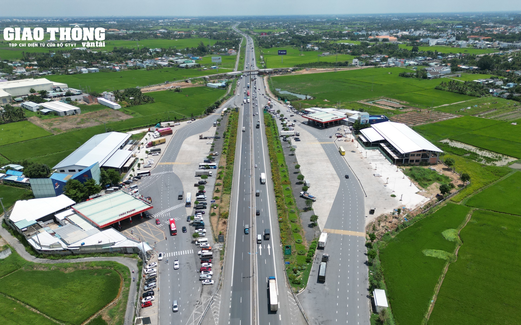 Thủ tướng Phạm Minh Chính: Tiền Giang cần chú trọng phát triển hạ tầng giao thông, tạo đà phát triển- Ảnh 3.