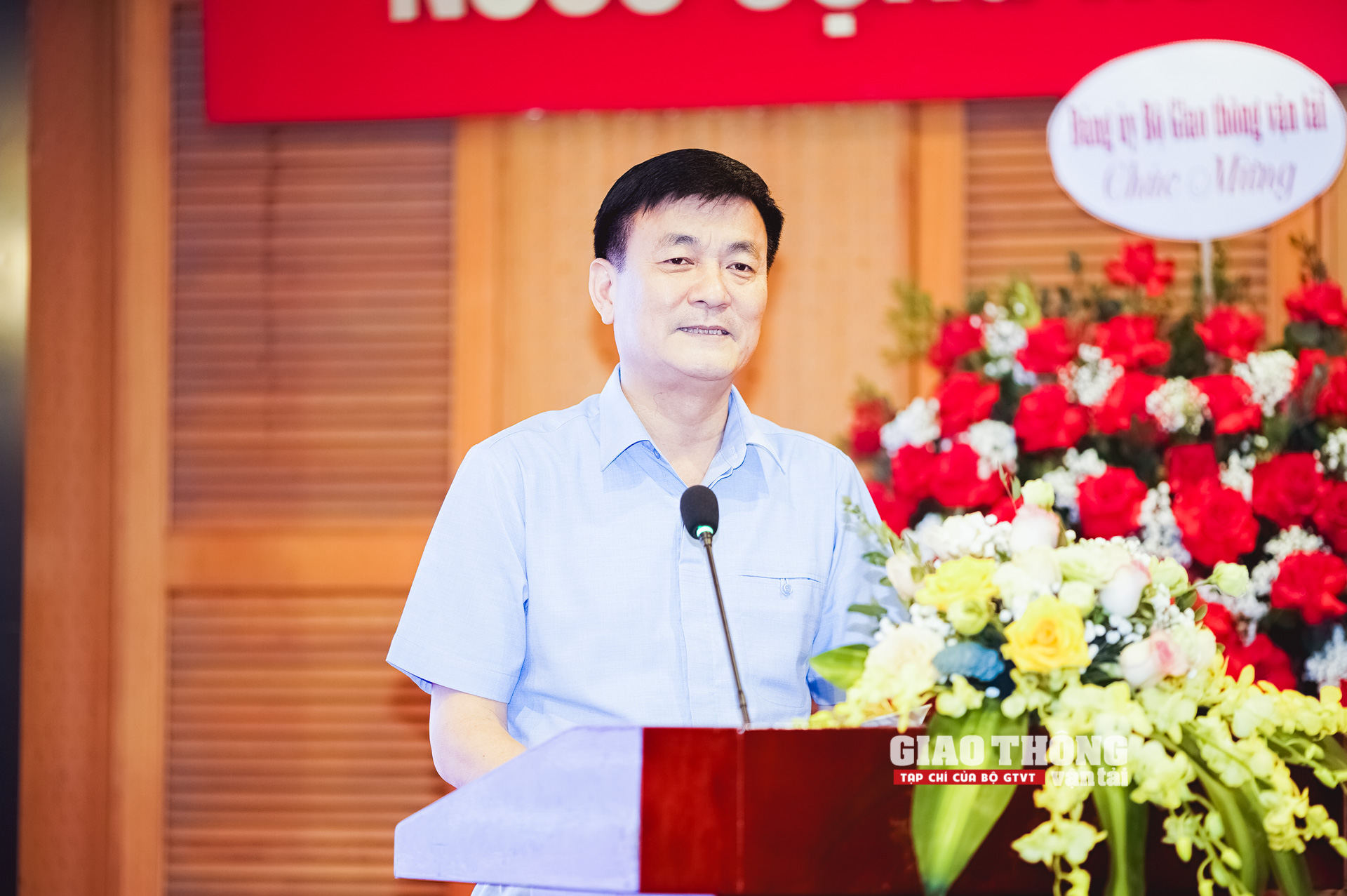 Thanh niên Bộ GTVT tổ chức ngày hội hiến máu tình nguyện- Ảnh 6. Thanh niên Bộ GTVT tổ chức ngày hội hiến máu tình nguyện- Ảnh 6.