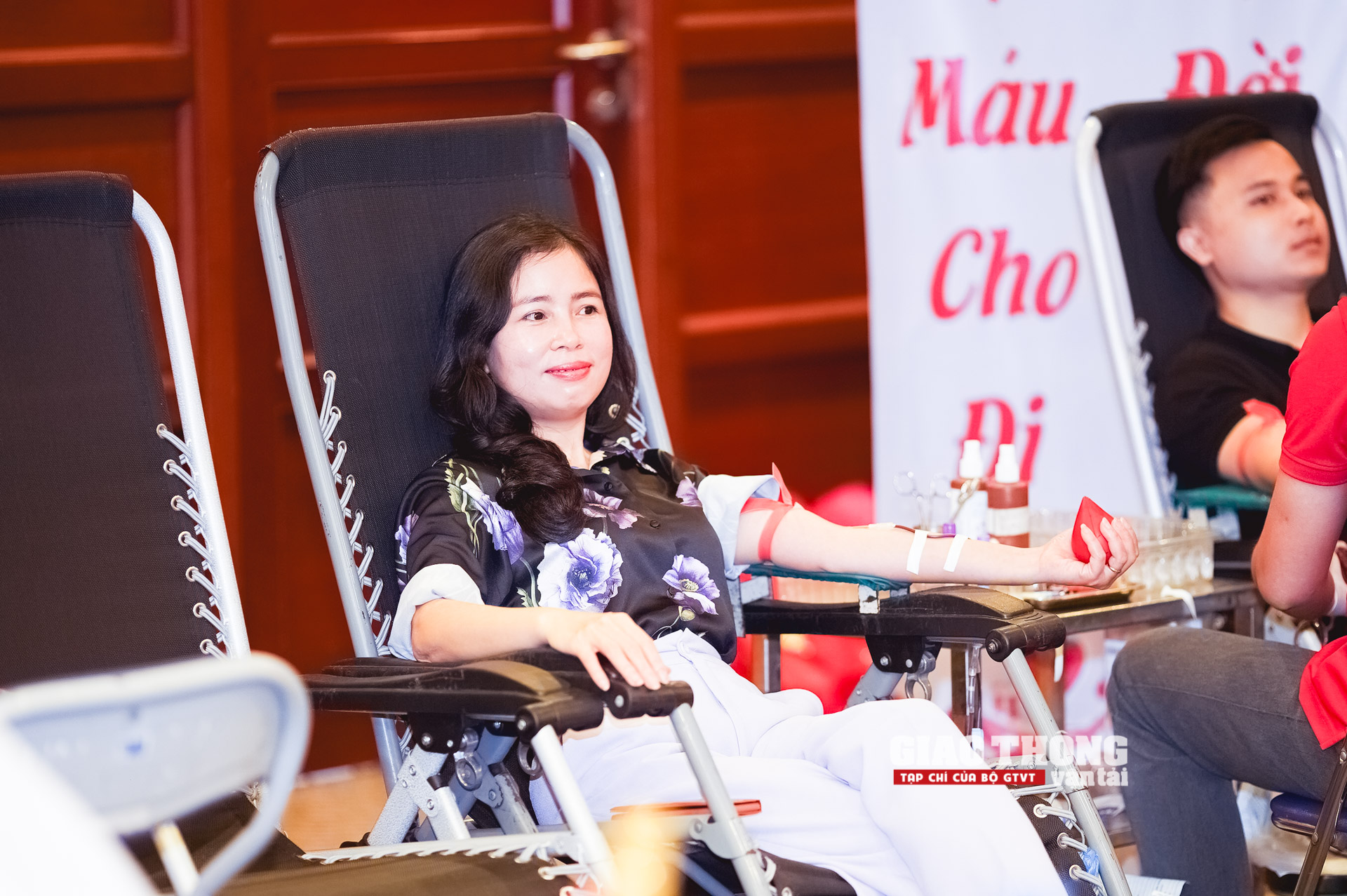 Thanh niên Bộ GTVT tổ chức ngày hội hiến máu tình nguyện- Ảnh 15. Thanh niên Bộ GTVT tổ chức ngày hội hiến máu tình nguyện- Ảnh 15.