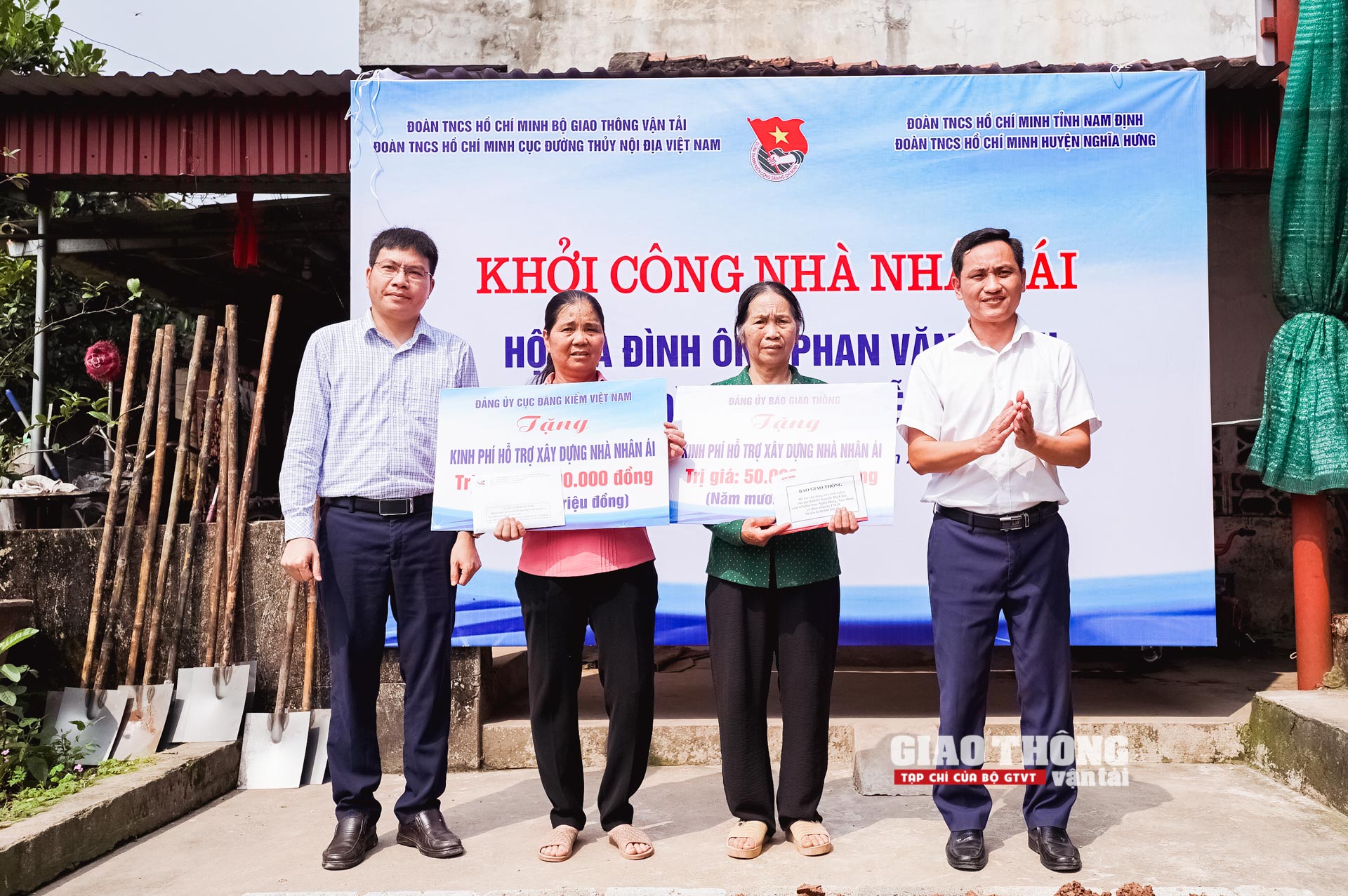 Tuổi trẻ ngành GTVT trồng cây xanh, xây nhà nhân ái ở Nam Định- Ảnh 24.