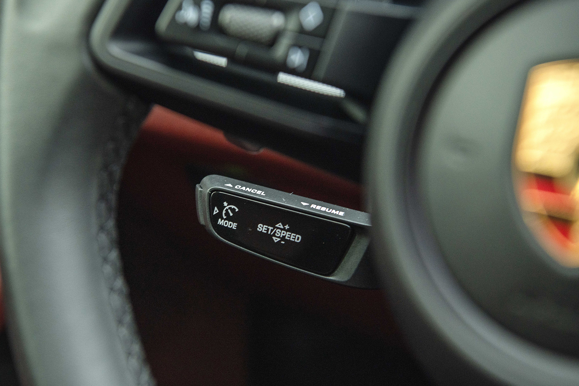 Porsche Cayenne 2024 – Thay đổi sự… hoàn hảo- Ảnh 17. Porsche Cayenne 2024 – Thay đổi sự… hoàn hảo- Ảnh 17.