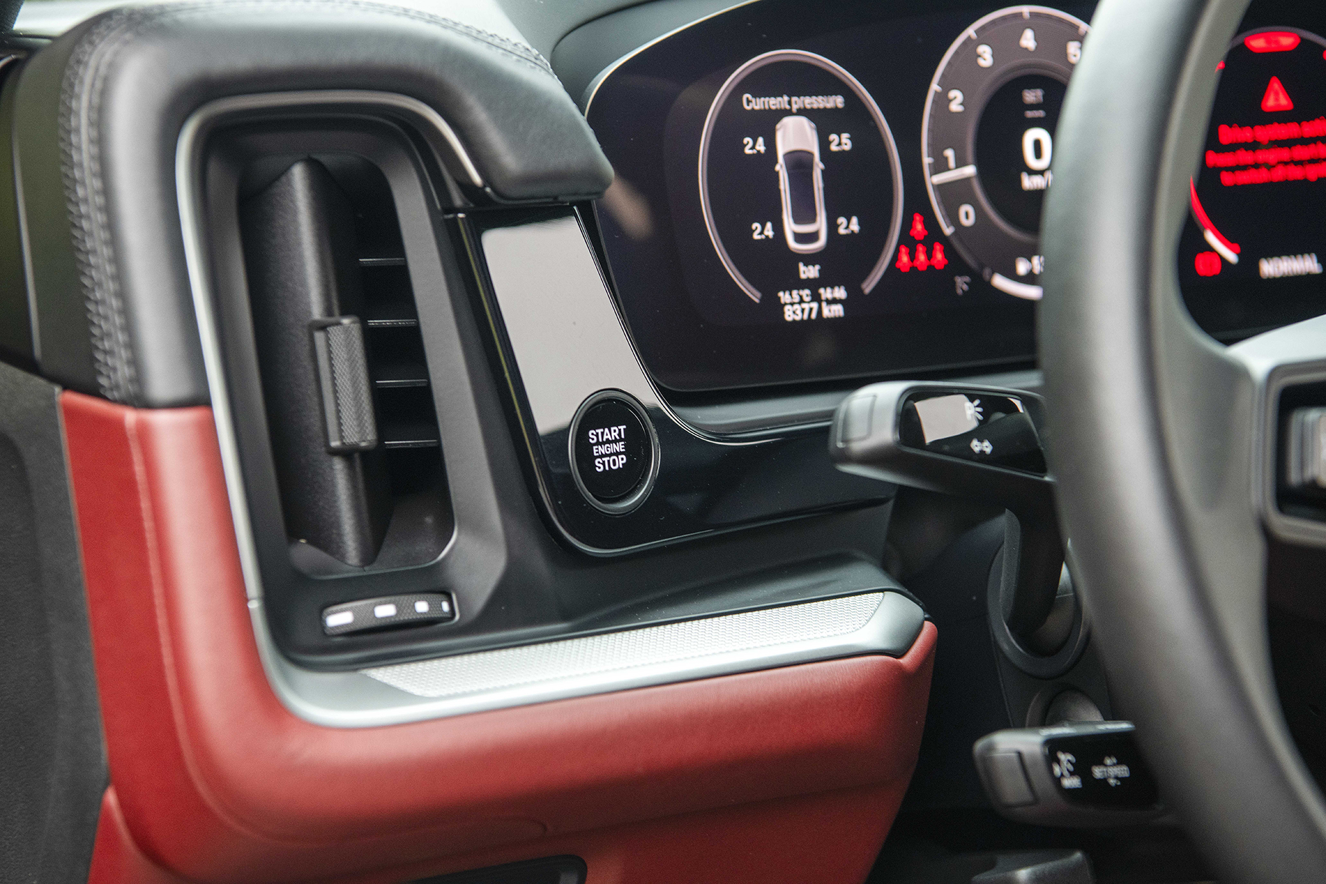 Porsche Cayenne 2024 – Thay đổi sự… hoàn hảo- Ảnh 10. Porsche Cayenne 2024 – Thay đổi sự… hoàn hảo- Ảnh 10.