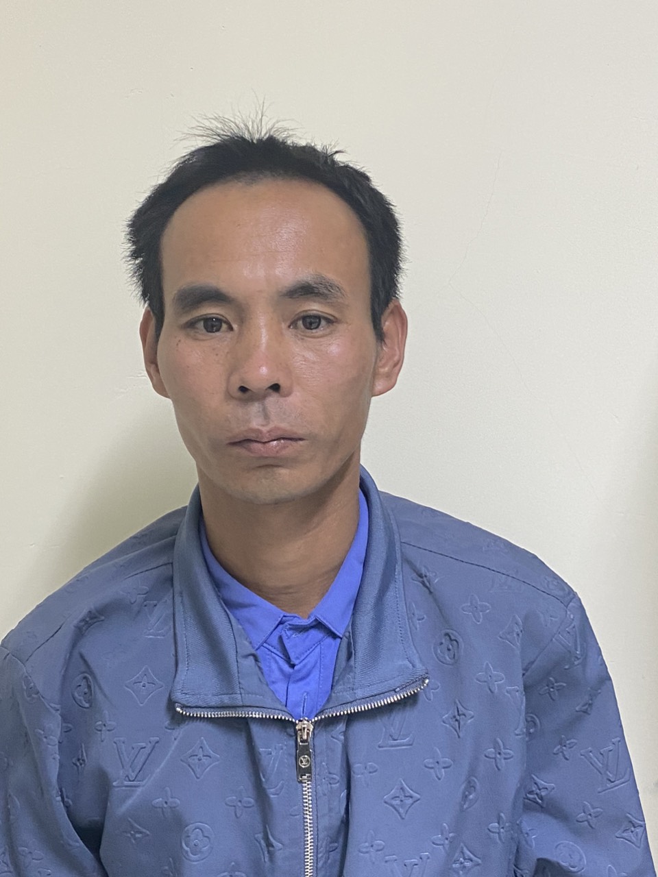 Khởi tố người đàn ông tháo tôn hộ lan QL5 gây TNGT chết người- Ảnh 1.