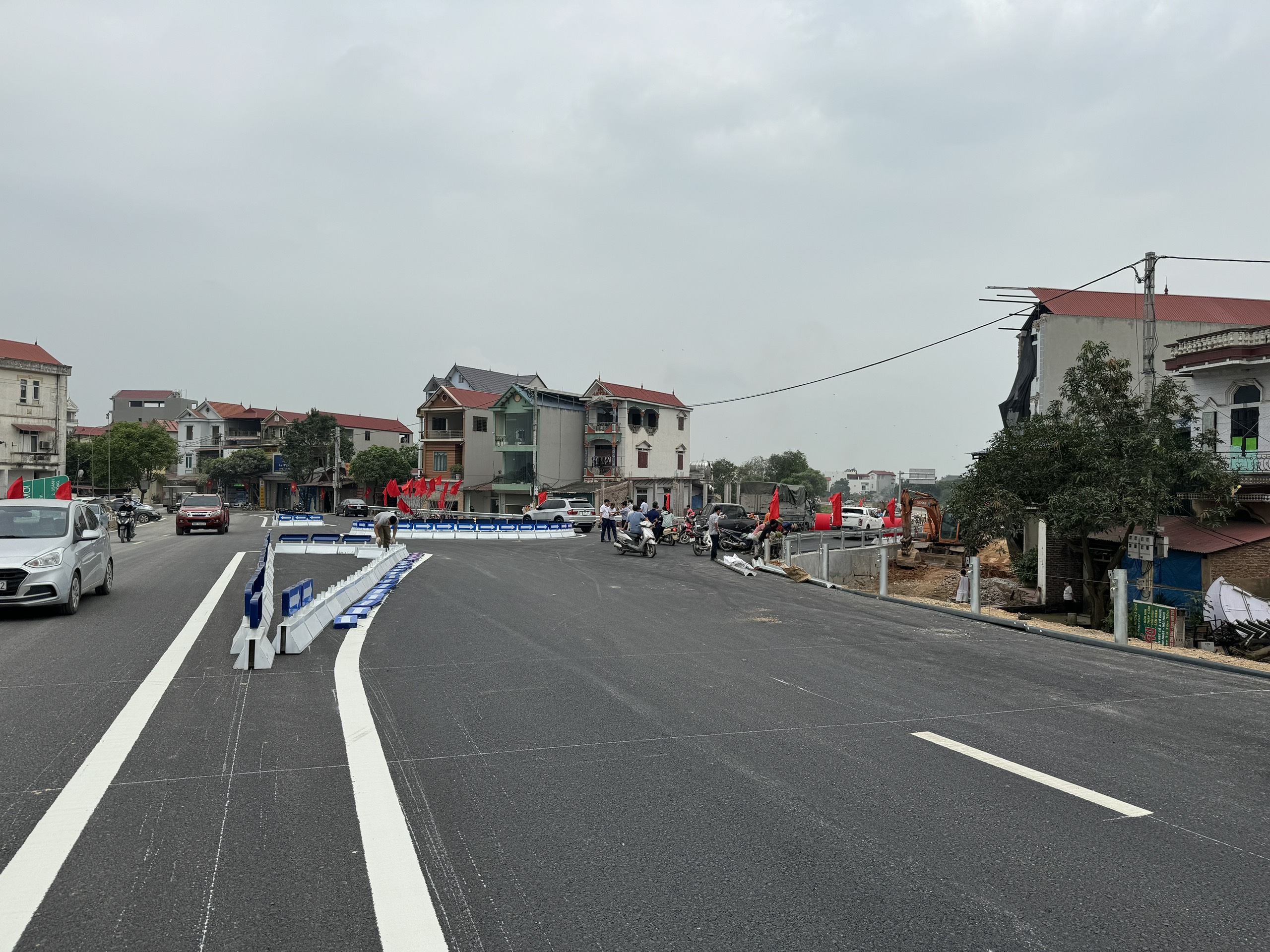 Đưa vào khai thác tuyến đường gần 200 tỷ đồng nối Hà Nội - Bắc Giang- Ảnh 4.