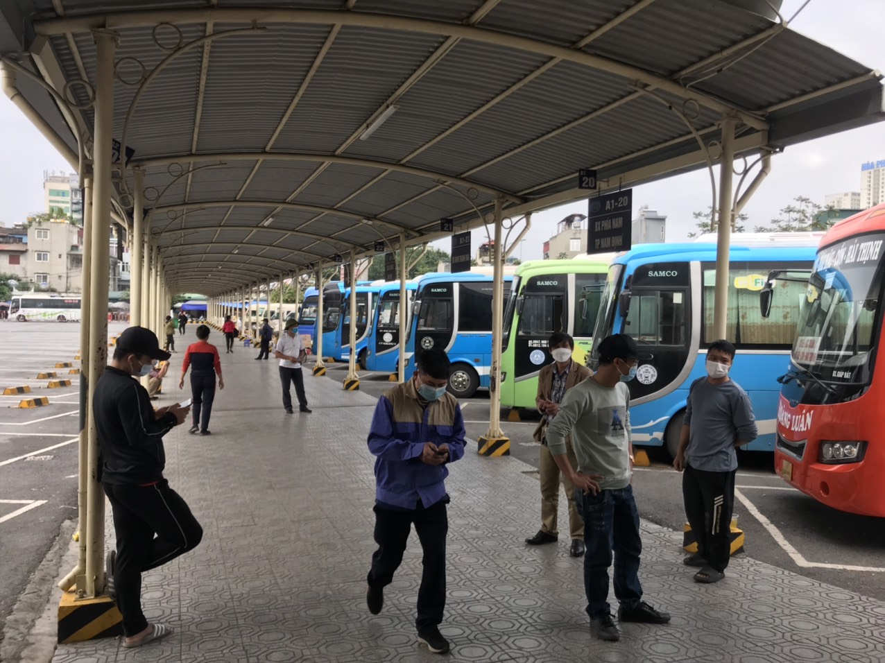 Không để các phương tiện mất an toàn xuất bến- Ảnh 4. Không để các phương tiện mất an toàn xuất bến- Ảnh 4.