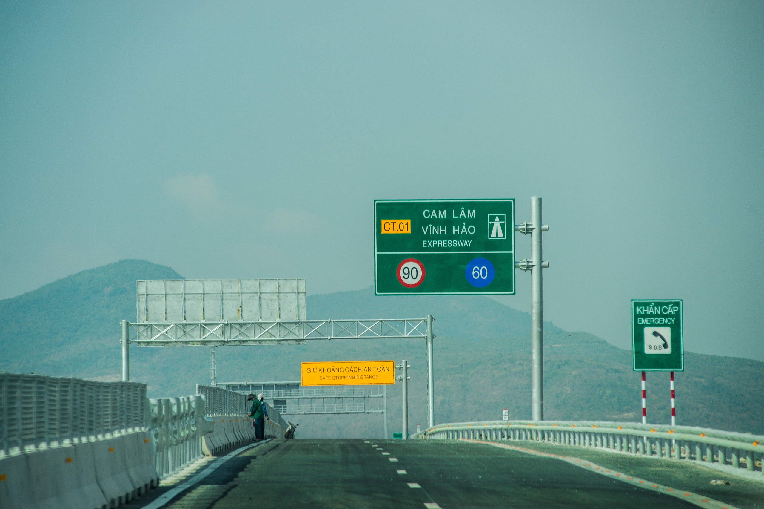 Tuyến cao tốc có hầm đường bộ lớn thứ tư cả nước chuẩn bị đưa vào khai thác- Ảnh 4.