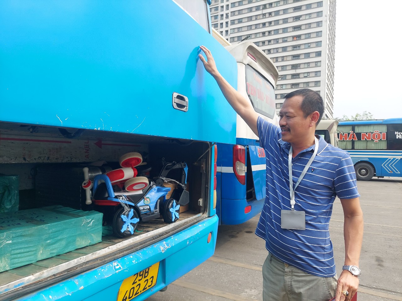 Đi lại dịp nghỉ lễ 30/4-1/5: Các bến xe ở Hà Nội chuẩn bị thế nào?- Ảnh 6. Đi lại dịp nghỉ lễ 30/4-1/5: Các bến xe ở Hà Nội chuẩn bị thế nào?- Ảnh 6.