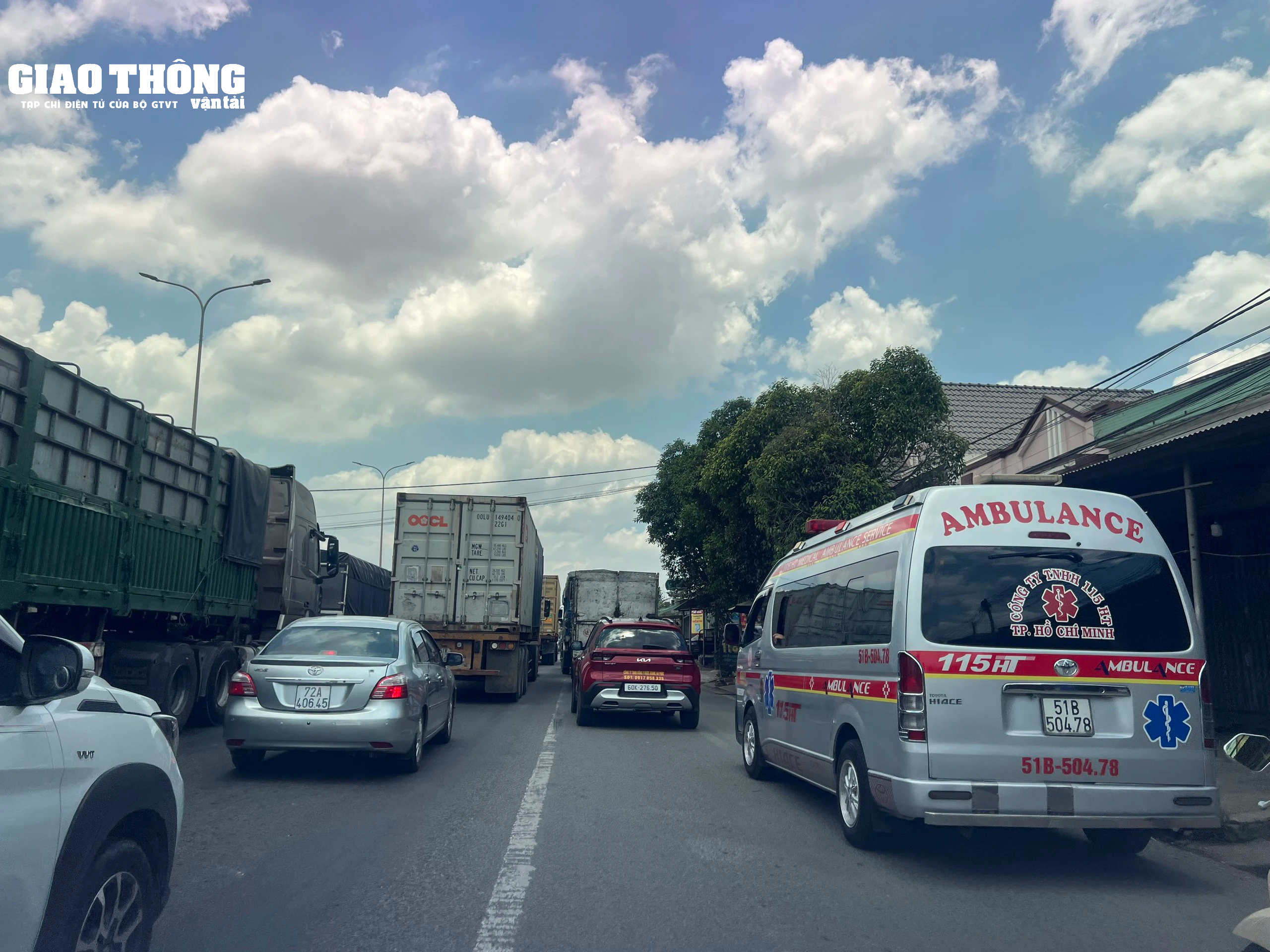 “Xếp hàng” di chuyển nhọc nhằn trên QL51- Ảnh 5.